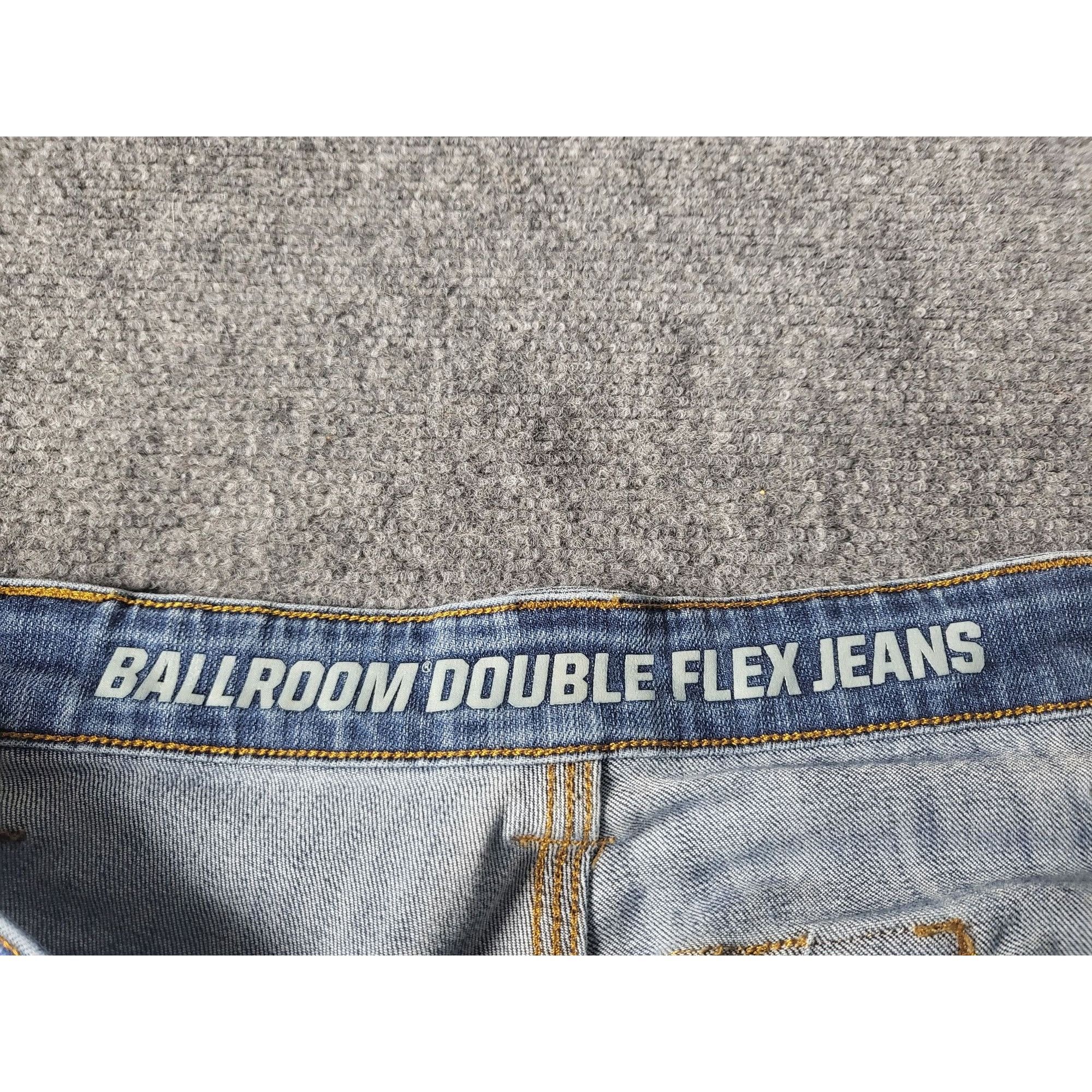 Duluth Trading Company Duluth Ballroom Double Flex Jeans Men Sz 40X30 Relaxed Fit B Size US 40 / EU 56 - 7 Thumbnail