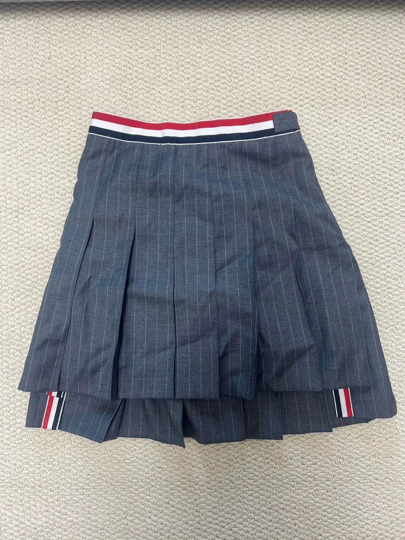 Thom Browne Thom Browne Colorful pleated skirt Size 25" / US 0 / IT 36 - 1 Thumbnail