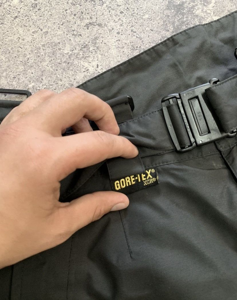 Mammut Vintage Gore-tex Mammut Pants Mountain Faded Outdoor Size US 36 / EU 52 - 11 Thumbnail