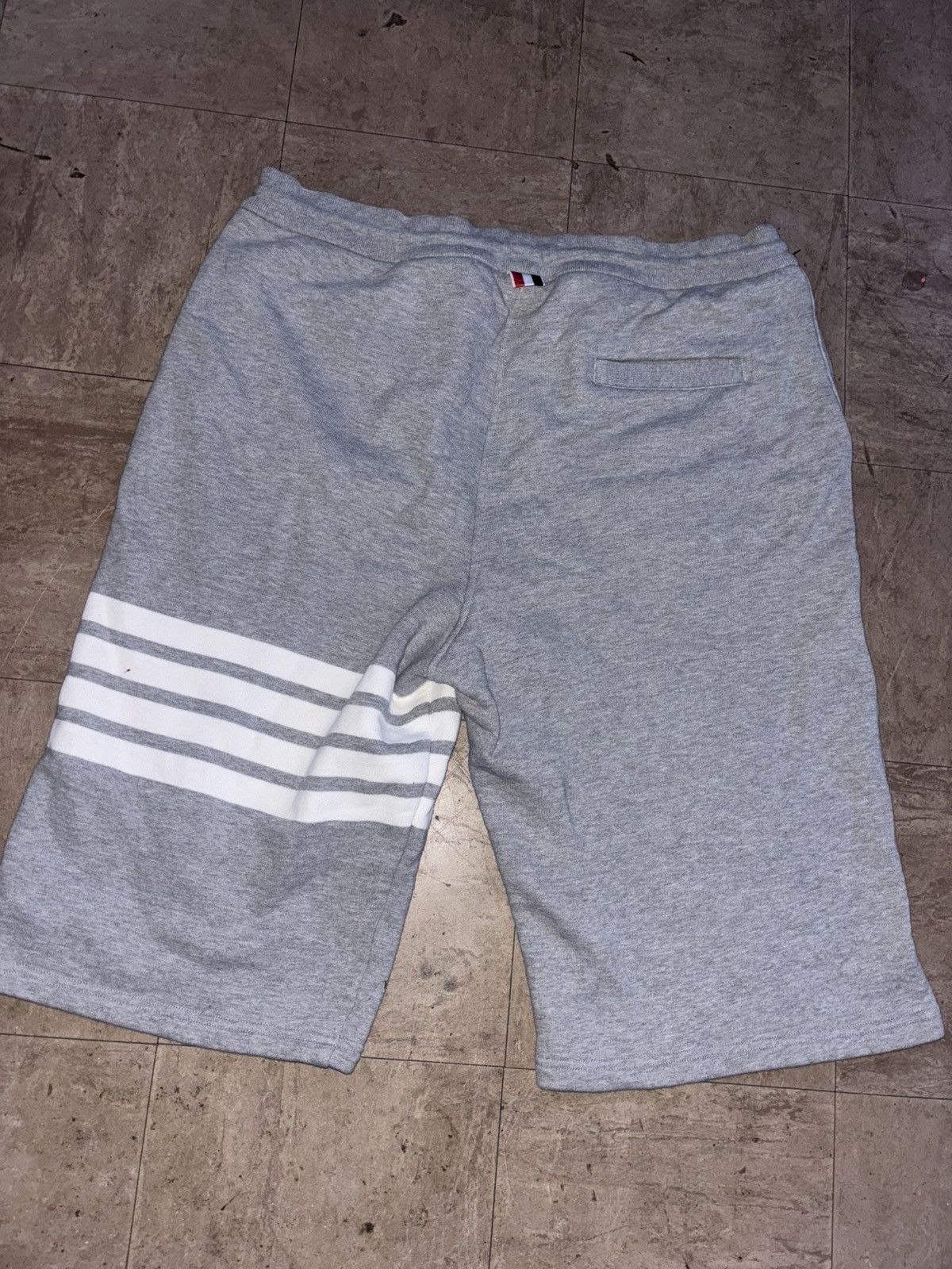 Thom Browne Those Browne 4- bar jersey shorts Size US 36 / EU 52 - 2 Thumbnail