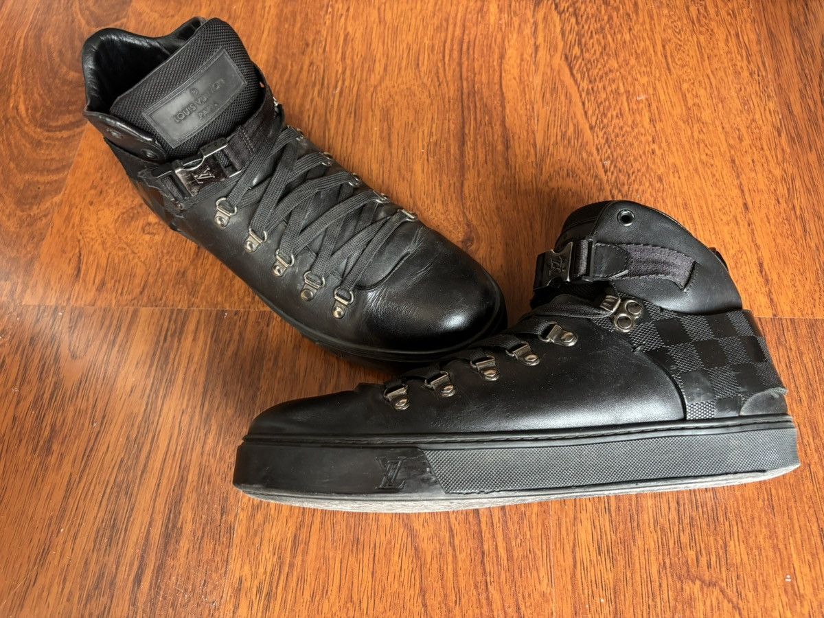 Louis Vuitton Louis Vuitton damier infini hi top leather sneakers Size US 10 / EU 43 - 3 Thumbnail