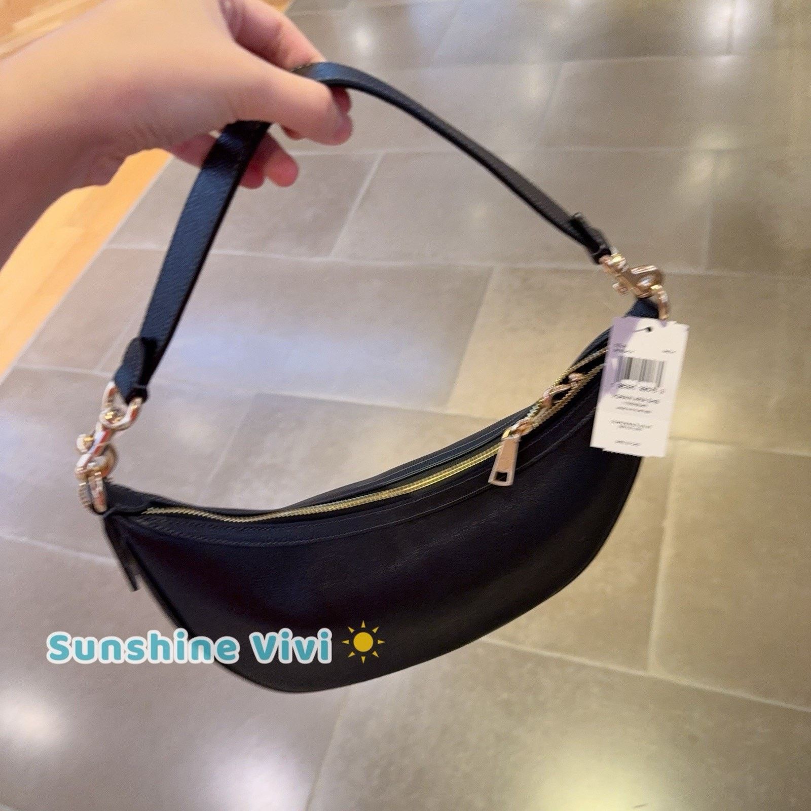Coach NWT Coach Aria Shoulder Bag CCL28 Gold/Black leather Size ONE SIZE - 4 Thumbnail
