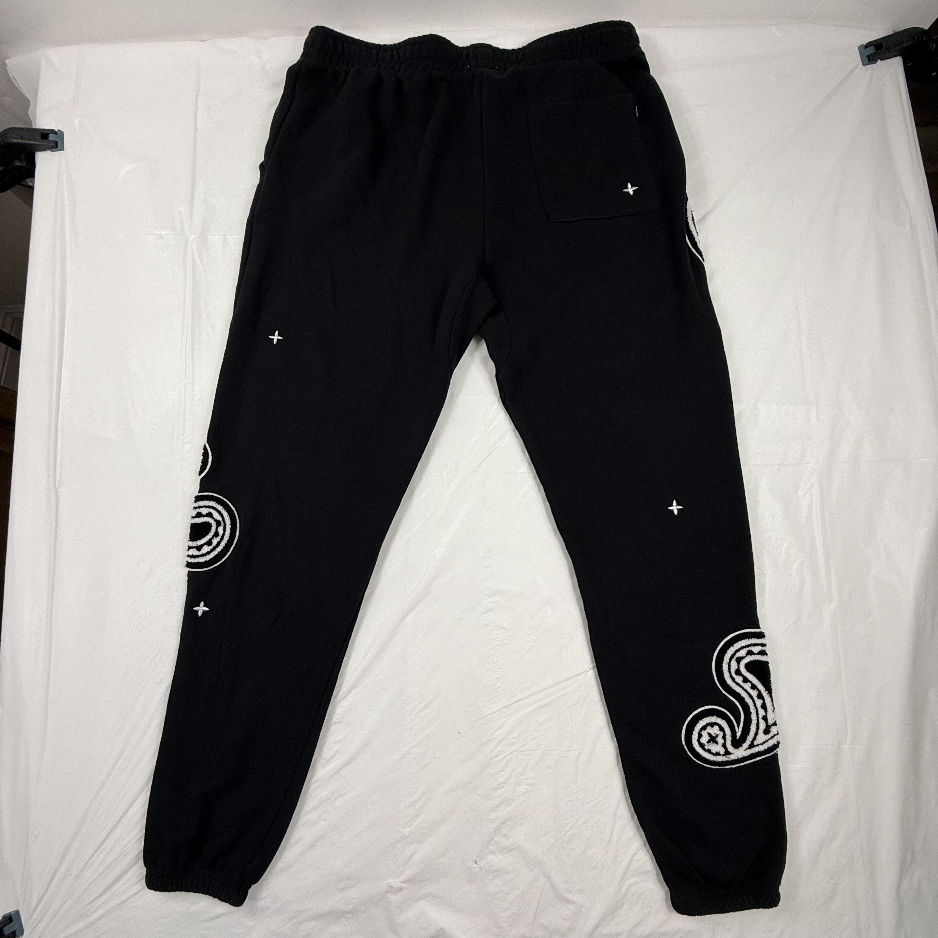EPTM. EPTM Mens Paisley Chenille Patch Fleece Jogger 2XL-39 Size US 39 - 1 Thumbnail