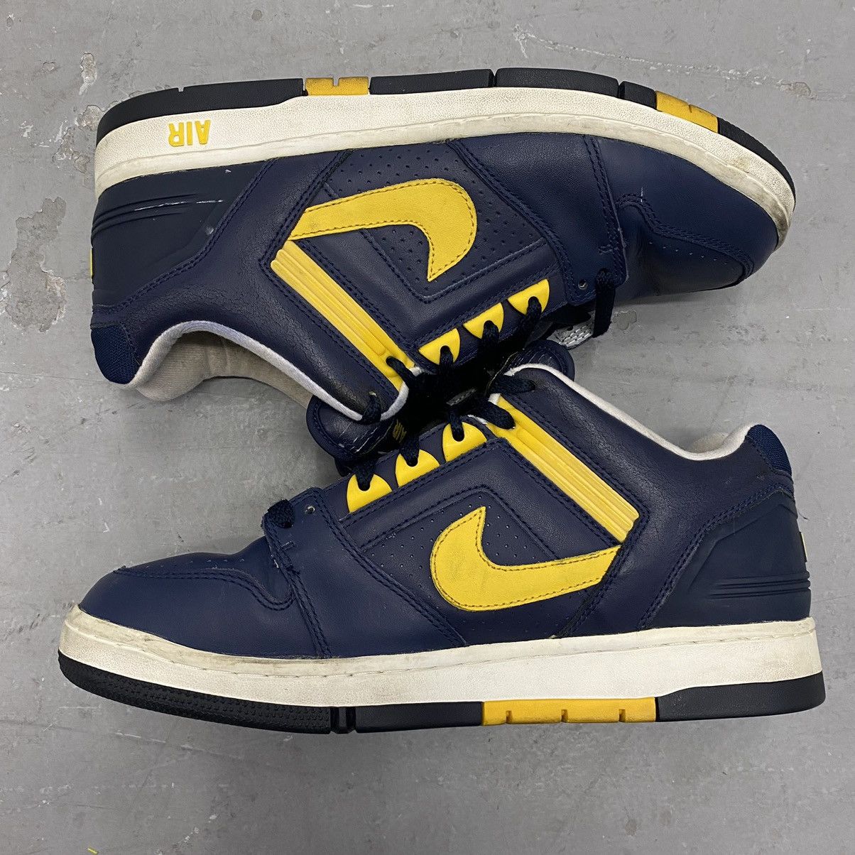 Nike × Vintage Vintage 2003 Nike Air Force 2 “Michigan” Navy/Yellow RARE Size US 11 / EU 44 - 4 Thumbnail