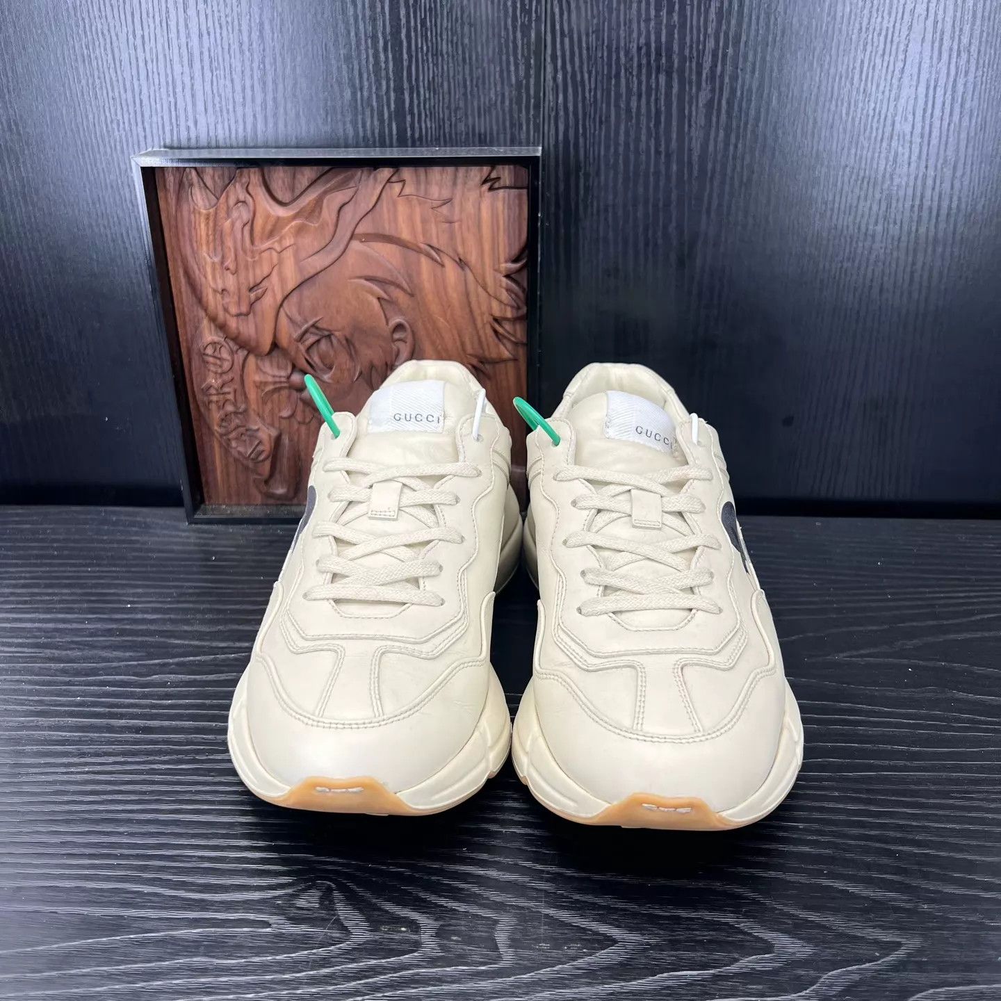 Gucci Gucci Mickey Mouse Dad Sneaker 6 W/ Box Like New Size US 6 / IT 36 - 4 Thumbnail