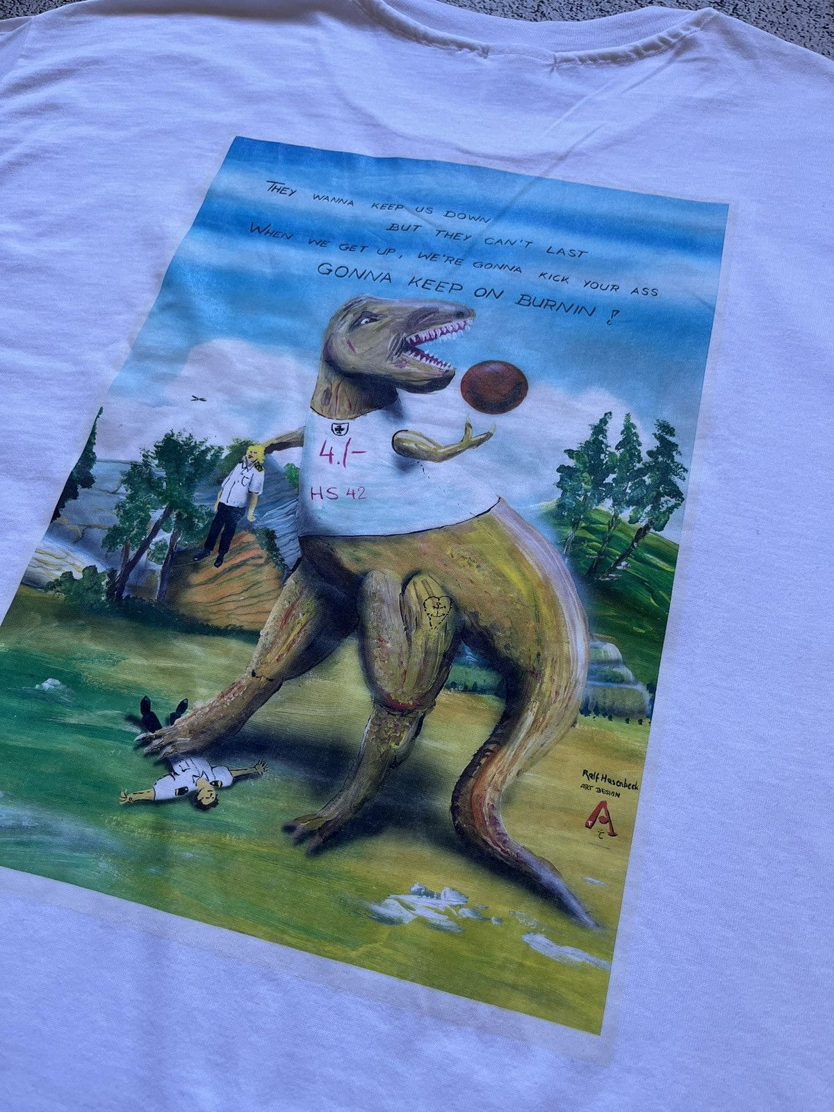 Hanes Hanes Beefy-T Jurassic Plön Graphic T-Shirt Size XXL Size US XXL / EU 58 / 5 - 9 Thumbnail