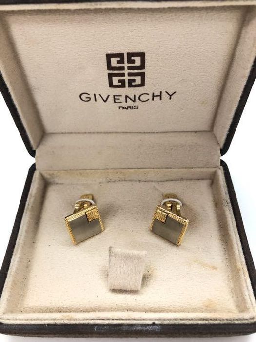 Givenchy GIVENCHY SIGNATURE G LOGO GOLD PLATED CUFFLINKS Grailed