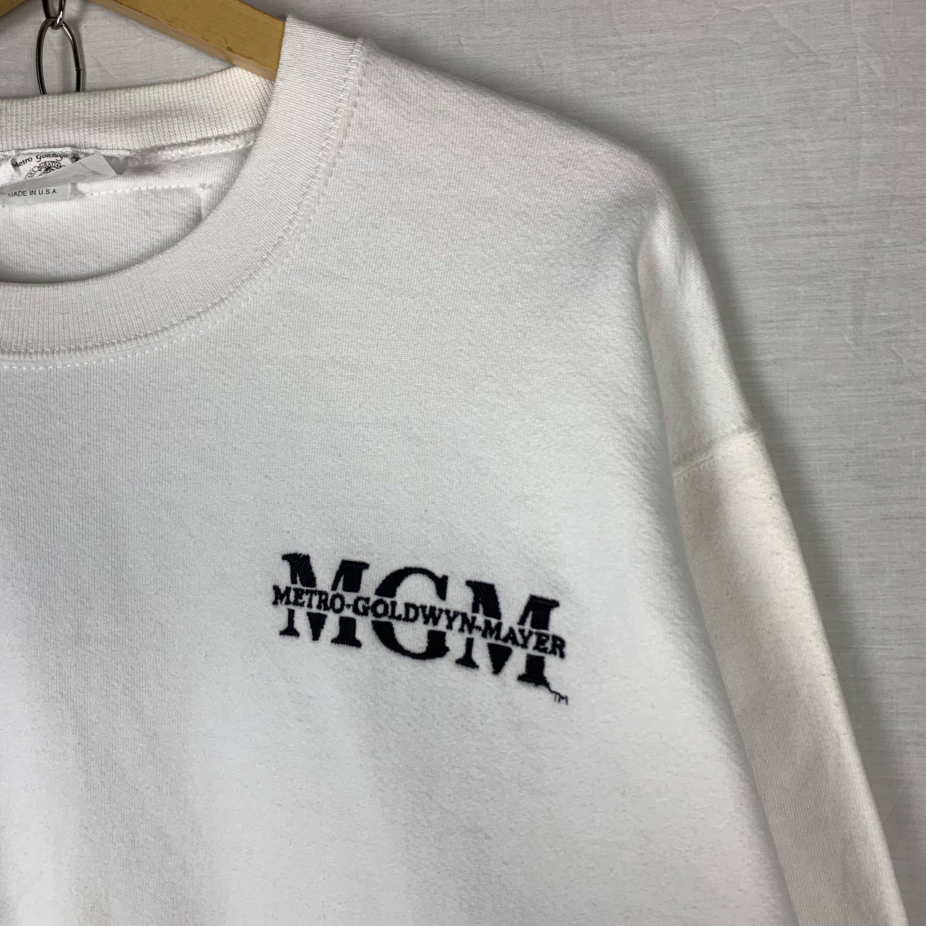 Vintage Vintage Metro Goldwyn Mayer MGM Film Crew Sweatshirt Size US M / EU 48-50 / 2 - 3 Thumbnail