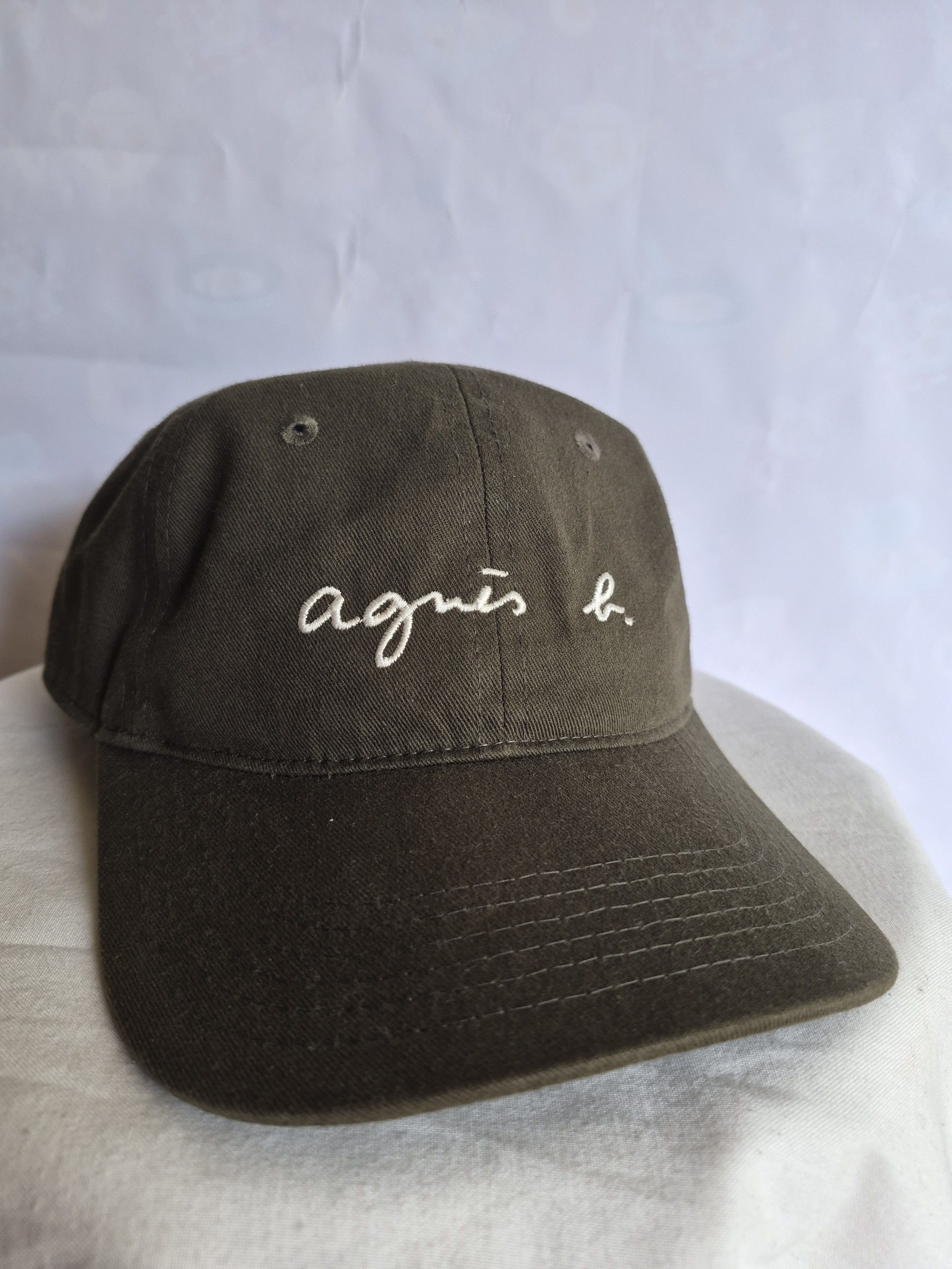 agnes b. Agnes b. Hat Size ONE SIZE - 1 Thumbnail