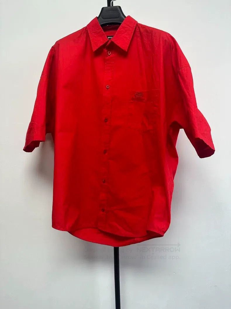 Balenciaga Balenciaga size 37 Chest Snap Embroidered Shirt Red Size US S / EU 44-46 / 1 - 1 Thumbnail