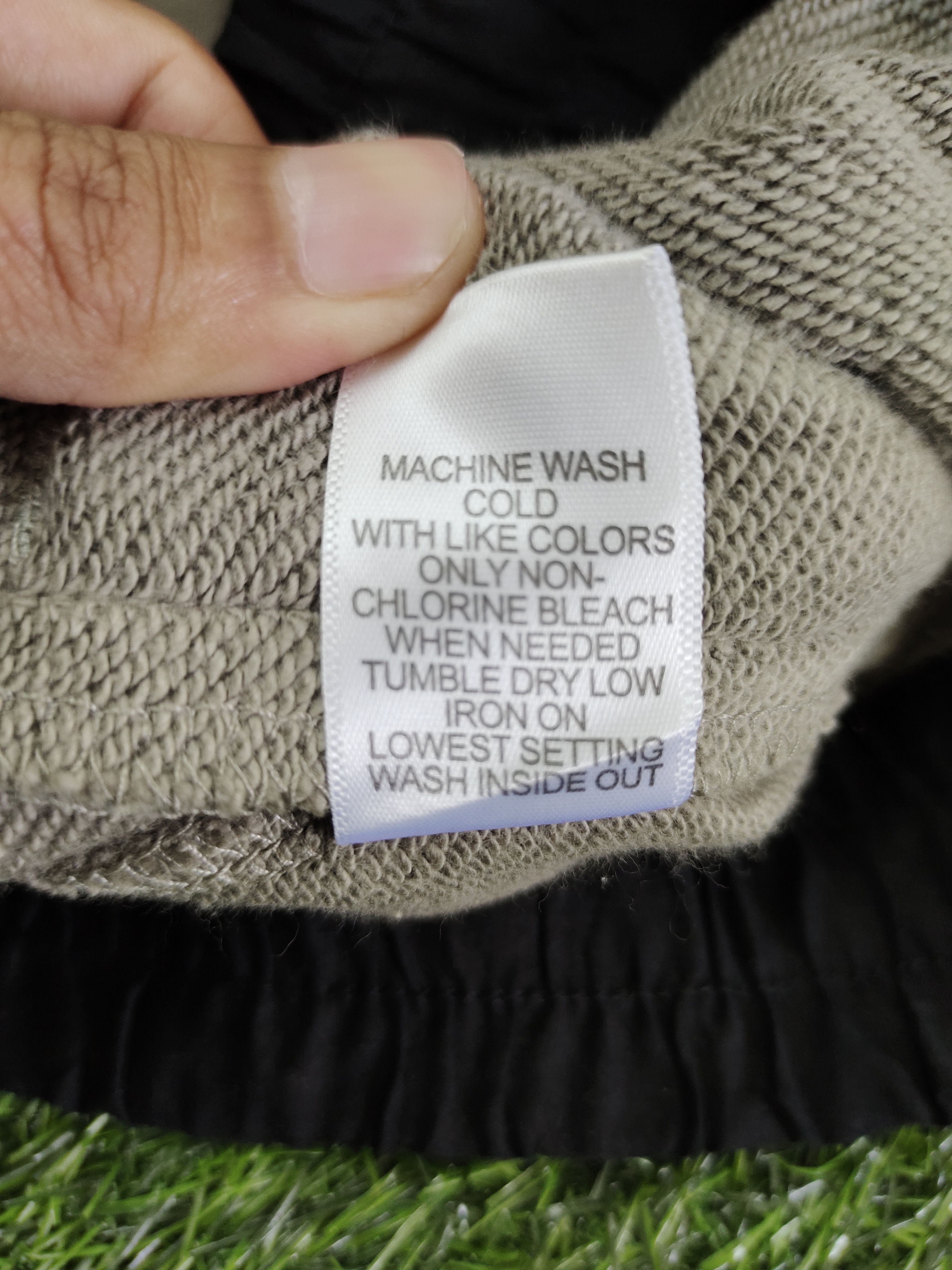 Fear of God Fear of God FOG Essentials Drawstring Pants Wild Dove Size US 32 / EU 48 - 20 Thumbnail