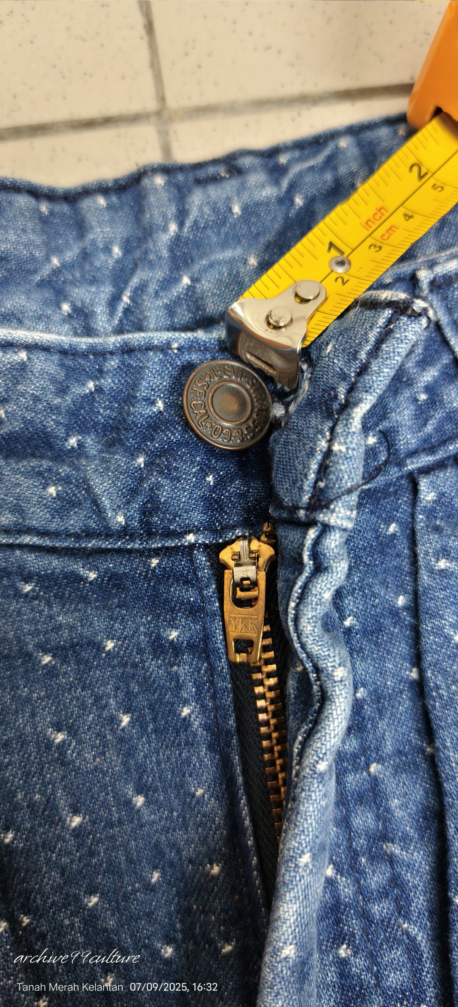 Levi's Vintage 90's Levi's Misses Snow high rise tapered jeans Size 28" / US 6 / IT 42 - 12 Thumbnail