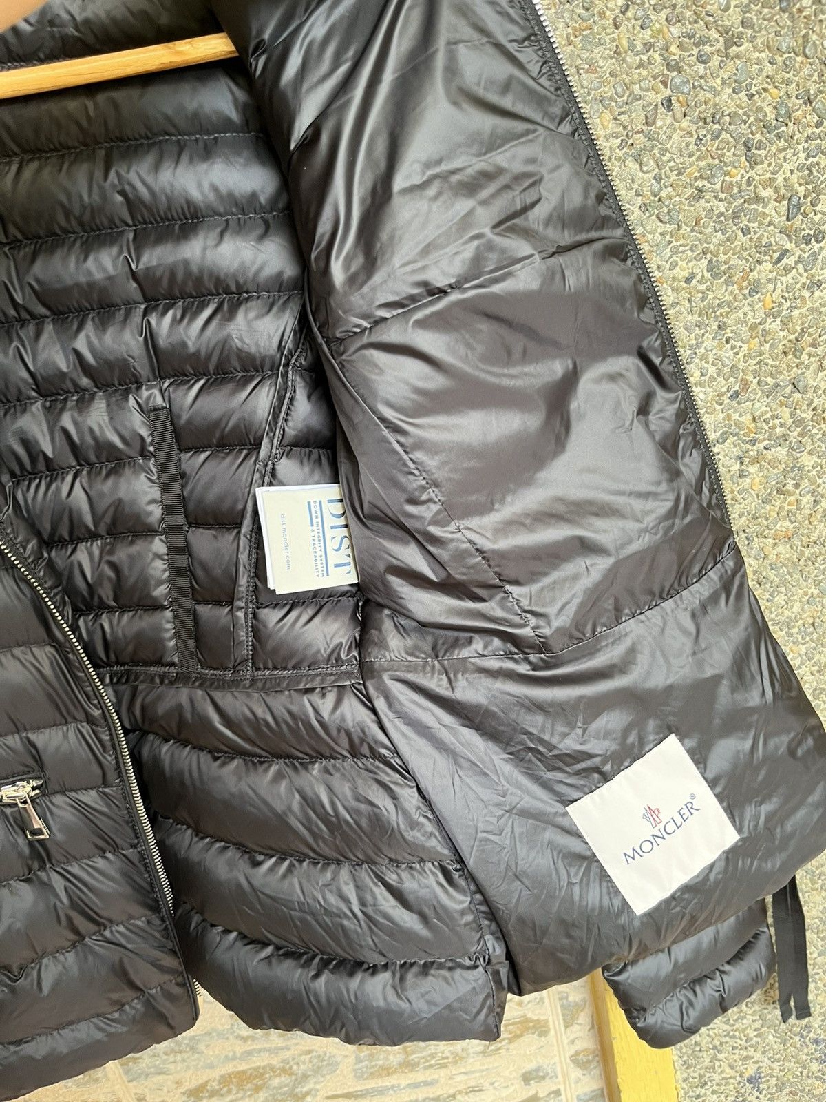 Moncler MONCLER AGATE GUIBOTTO Size S / US 4 / IT 40 - 8 Thumbnail
