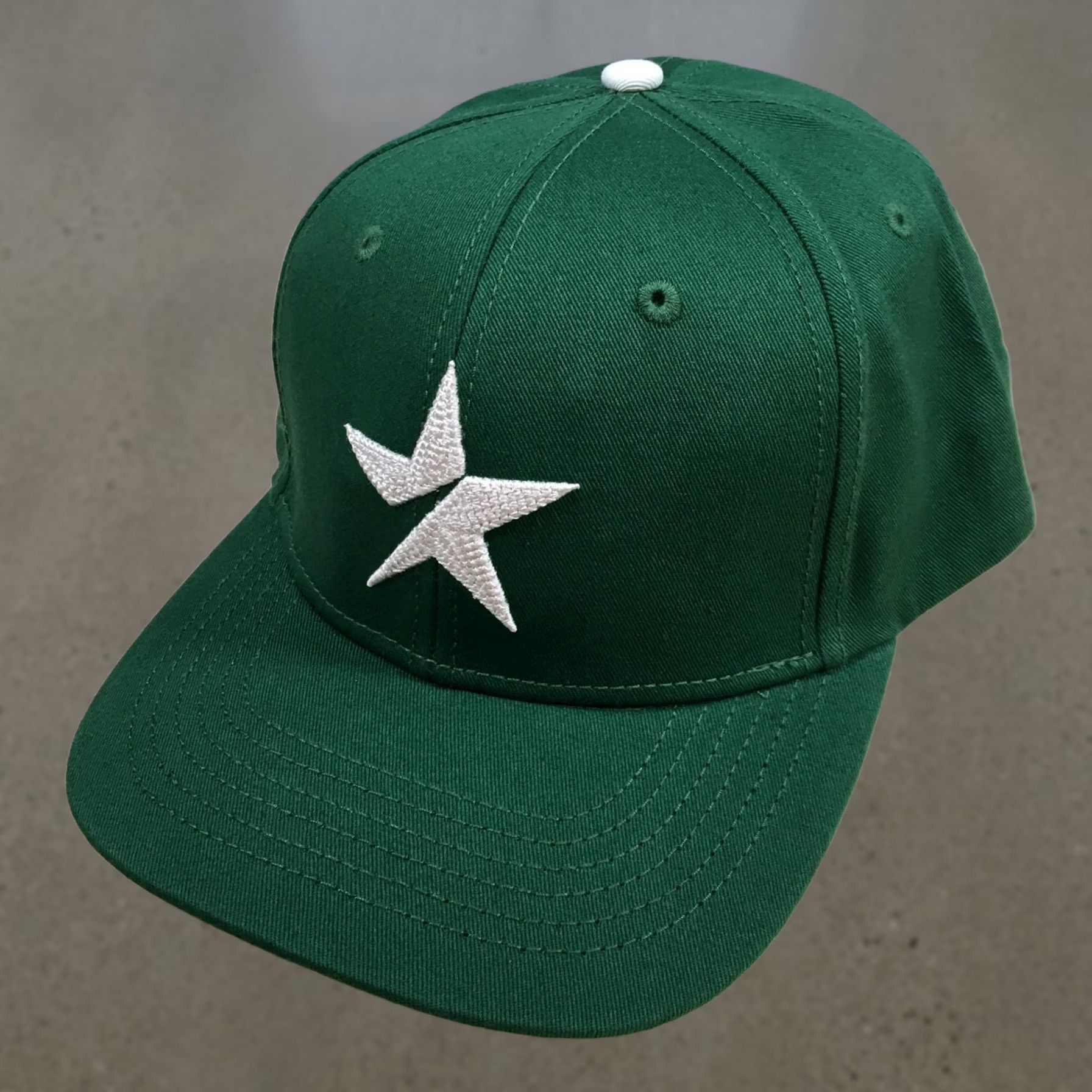 Logo 7 Star Tribune Snapback Unisex Green OS Adjustable Flat Brim Embroidered Logo Hat Size ONE SIZE - 1 Thumbnail