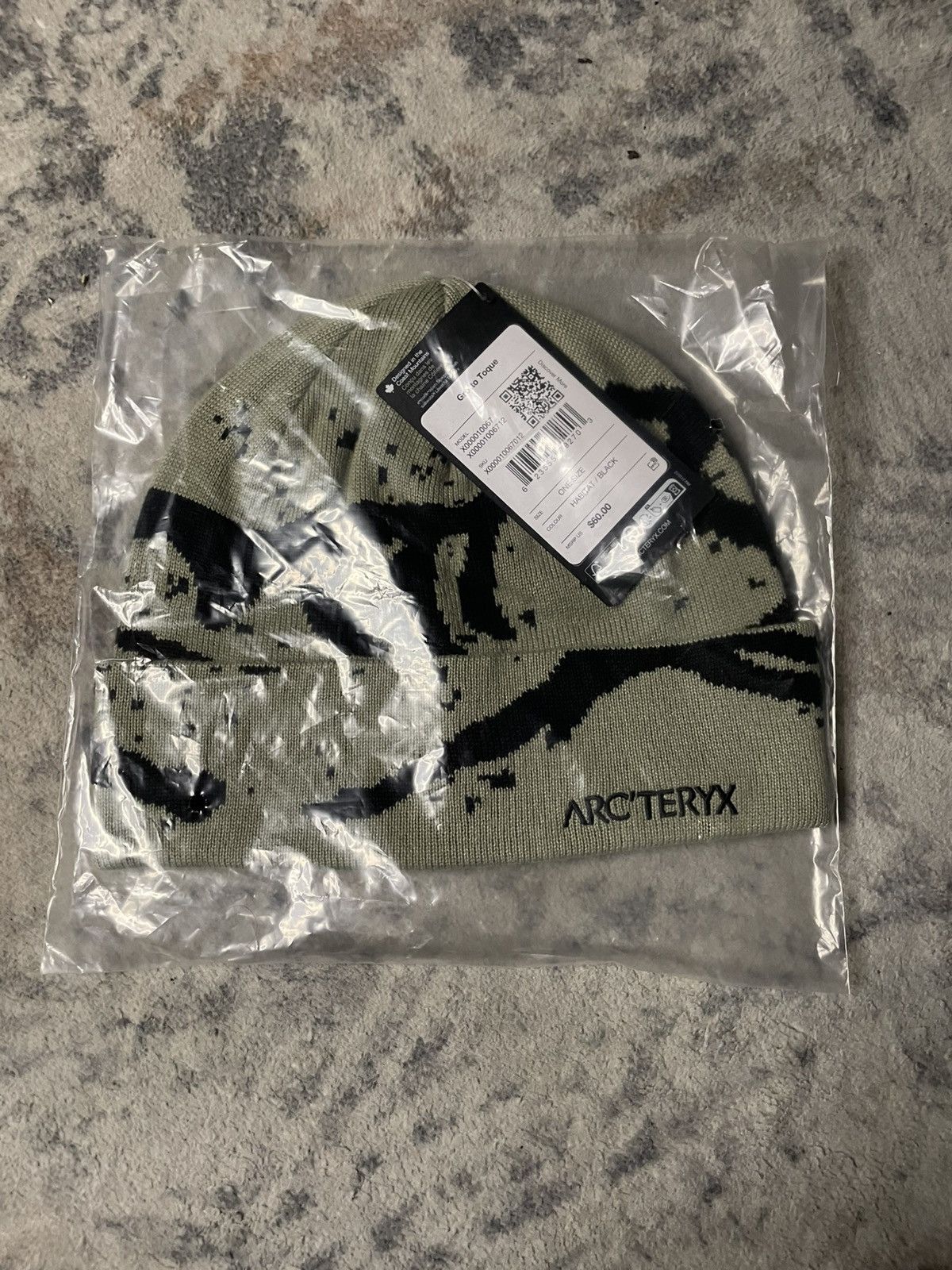 Arc'teryx Arc'teryx Grotto Toque Beanie in Habitat Black Size ONE SIZE - 2 Thumbnail