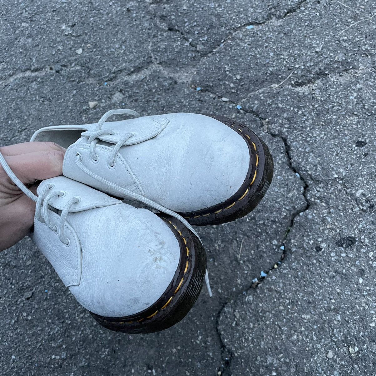 Dr. Martens Dr martens White Leather Loafers boots Vintage low shoes sne Size US 8 / IT 38 - 6 Thumbnail