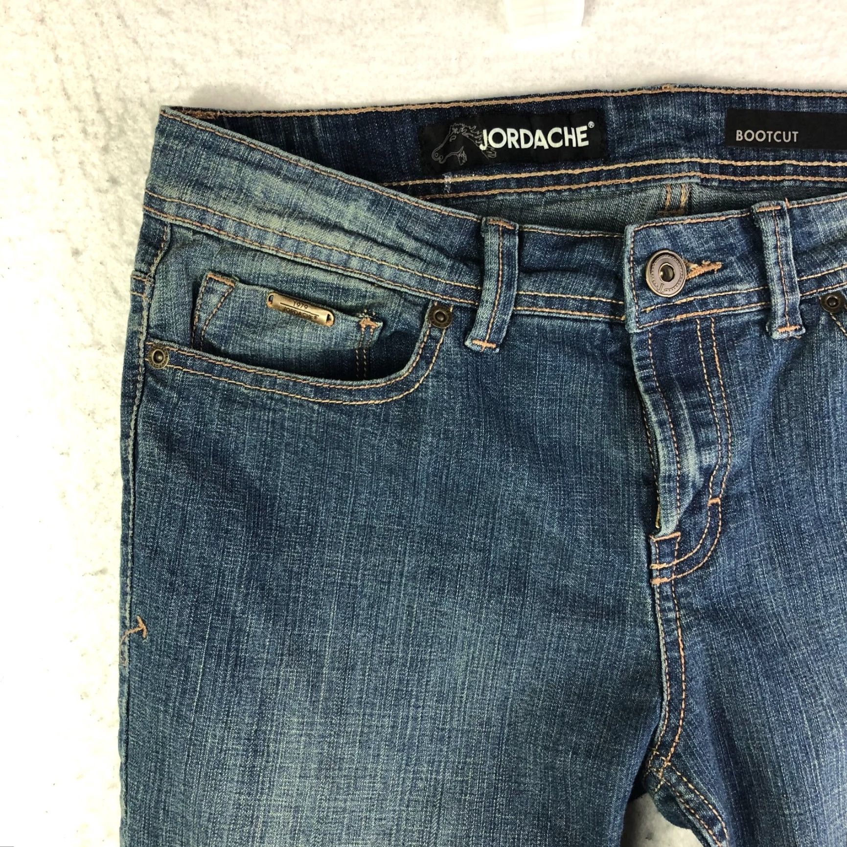 Jordache Jordache Mid Rise Bootcut Jeans Womens Size 6 Blue Denim Regular Rise 29in Inseam Blue Denim - Jordache Bootscut? Size 28" / US 6 / IT 42 - 2 Thumbnail