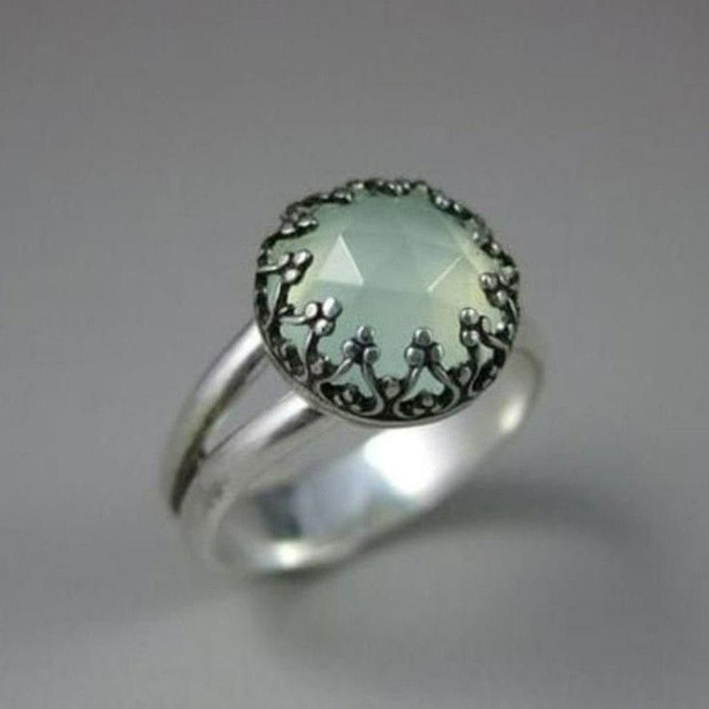 Designer Sterling Silver Vintage Green Peridot Retro Ring - Size 10 Size ONE SIZE - 3 Thumbnail