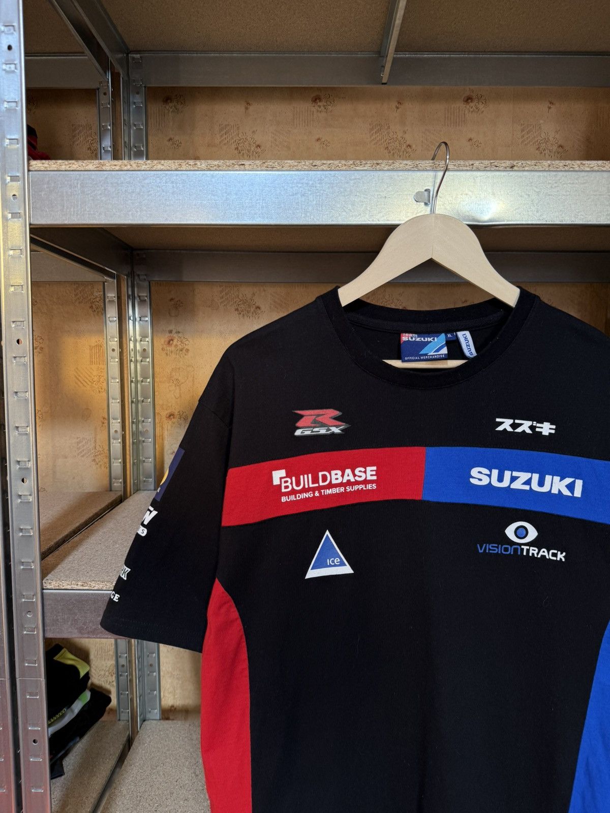 Vintage Suzuki BuildBase Superbike Official Team Hawk Racing T-Shirt Size US XL / EU 56 / 4 - 3 Thumbnail