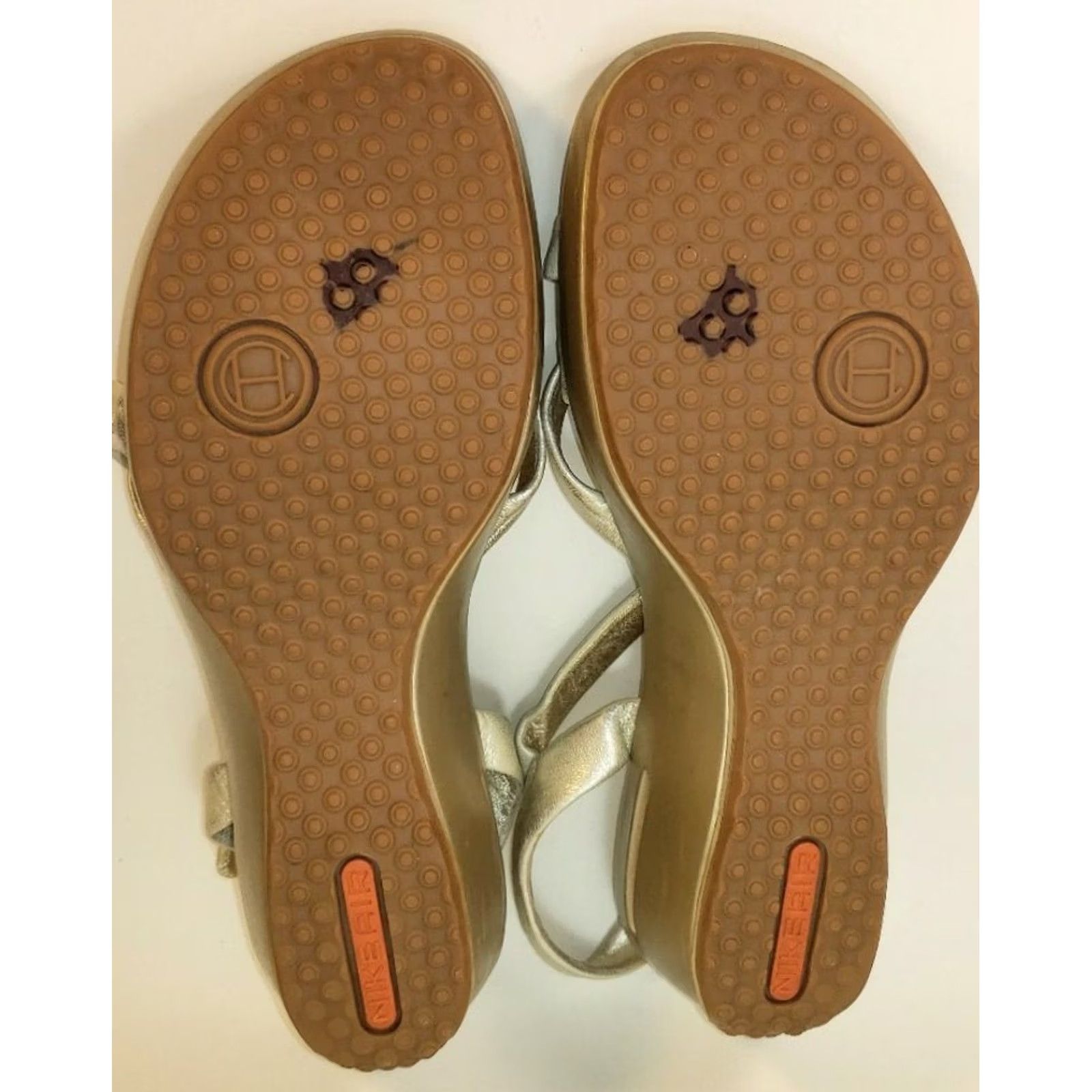 Cole Haan Cole Haan Nike Air Platform Slingback Sandals Size 8M Gold Leather Size US 8 / IT 38 - 6 Thumbnail