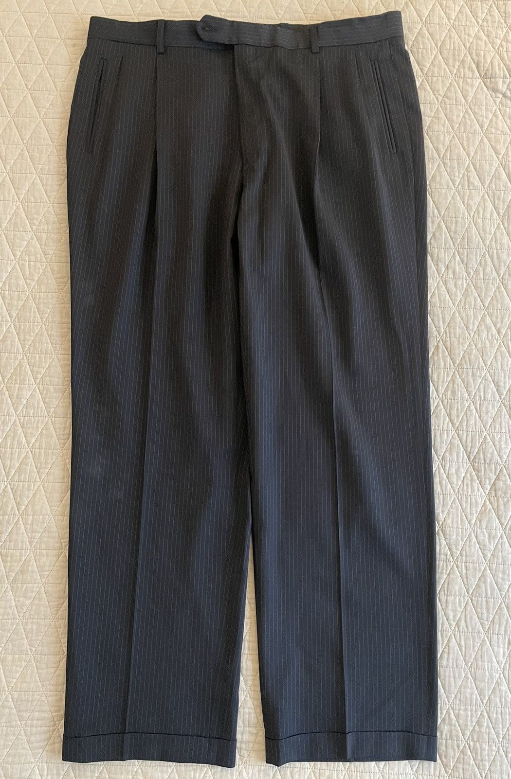 Donna Karan × Vintage Fine Stripe 3-Button Wool Suit Size 46R - 14 Thumbnail