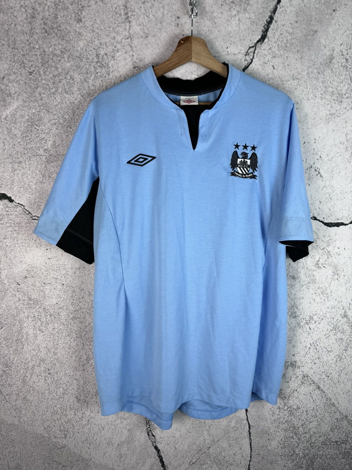 Umbro MANCHESTER CITY UMBRO JERSEY HOME VINTAGE Size US XXL / EU 58 / 5 - 1 Thumbnail