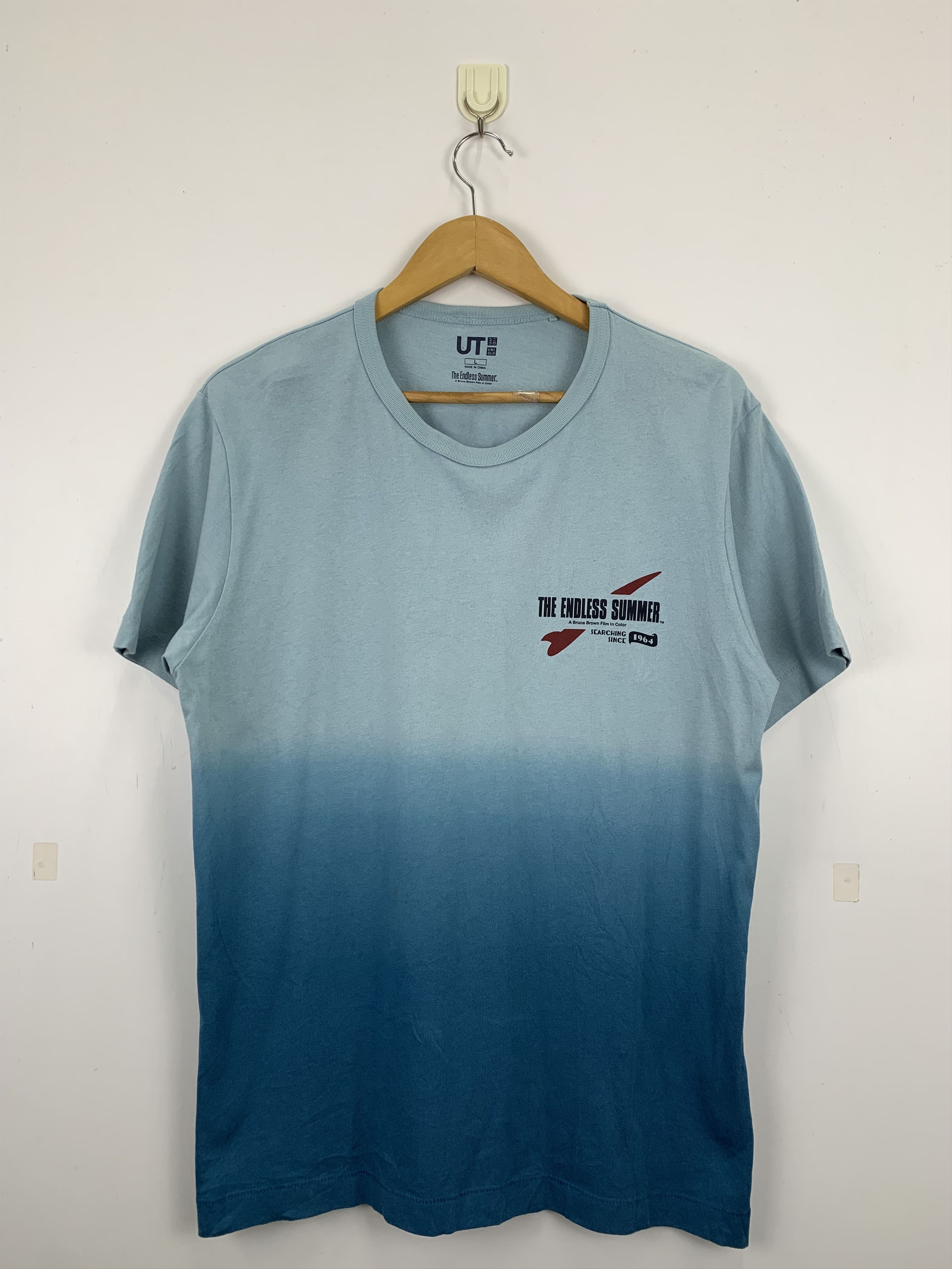 Uniqlo Uniqlo The Endless Summer Movie T Shirt TA0255 Size US L / EU 52-54 / 3 - 1 Thumbnail