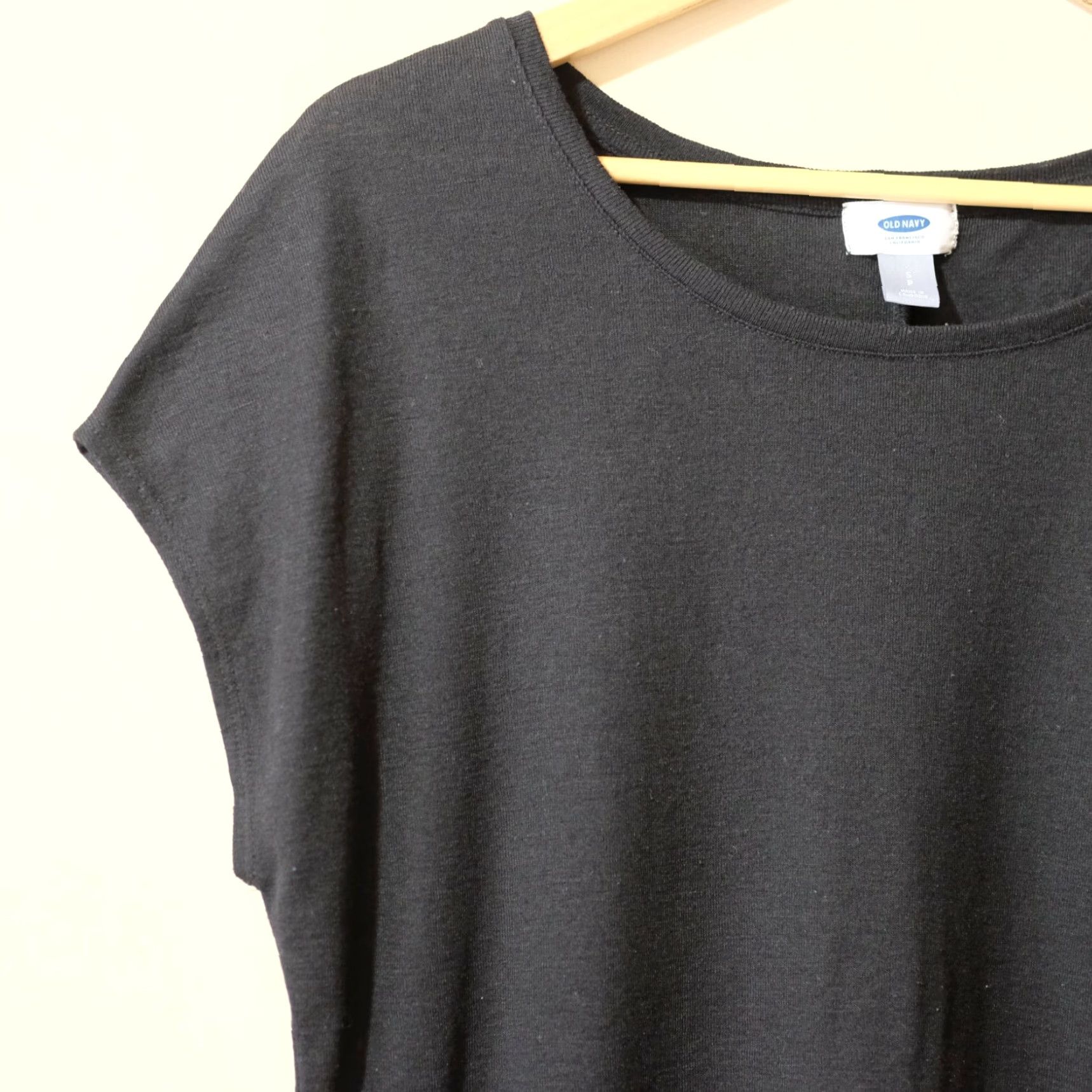 Old Navy Old Navy Black Knit Short Sleeve Relaxed Tee Women’s S Lightweight #p30-96 Size 28" / US 6 / IT 42 - 2 Thumbnail