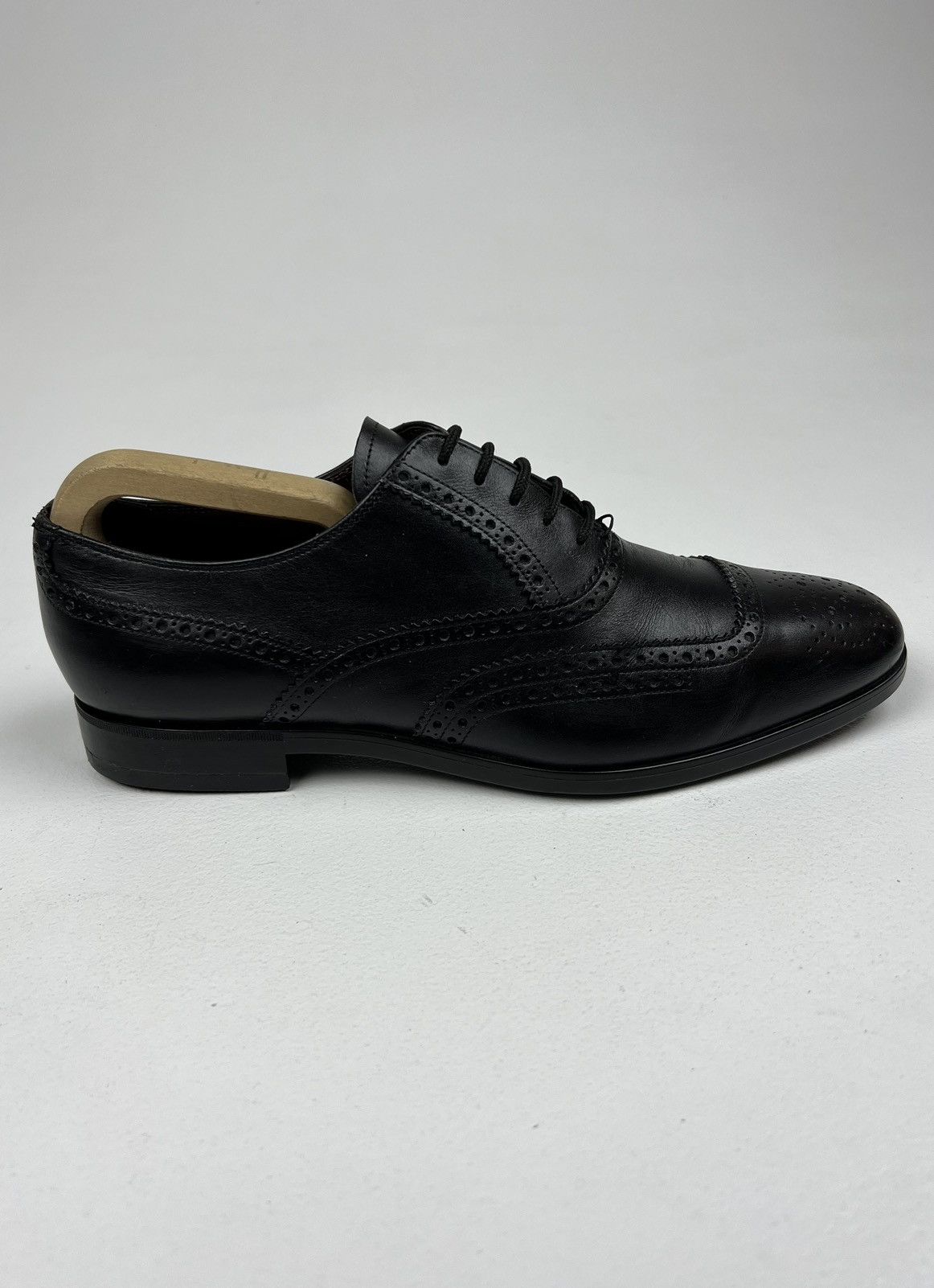 Prada PRADA MILANO Oxfords Leather Shoes Wingtip Black Men’s Size US 8.5 / EU 41-42 - 7 Thumbnail