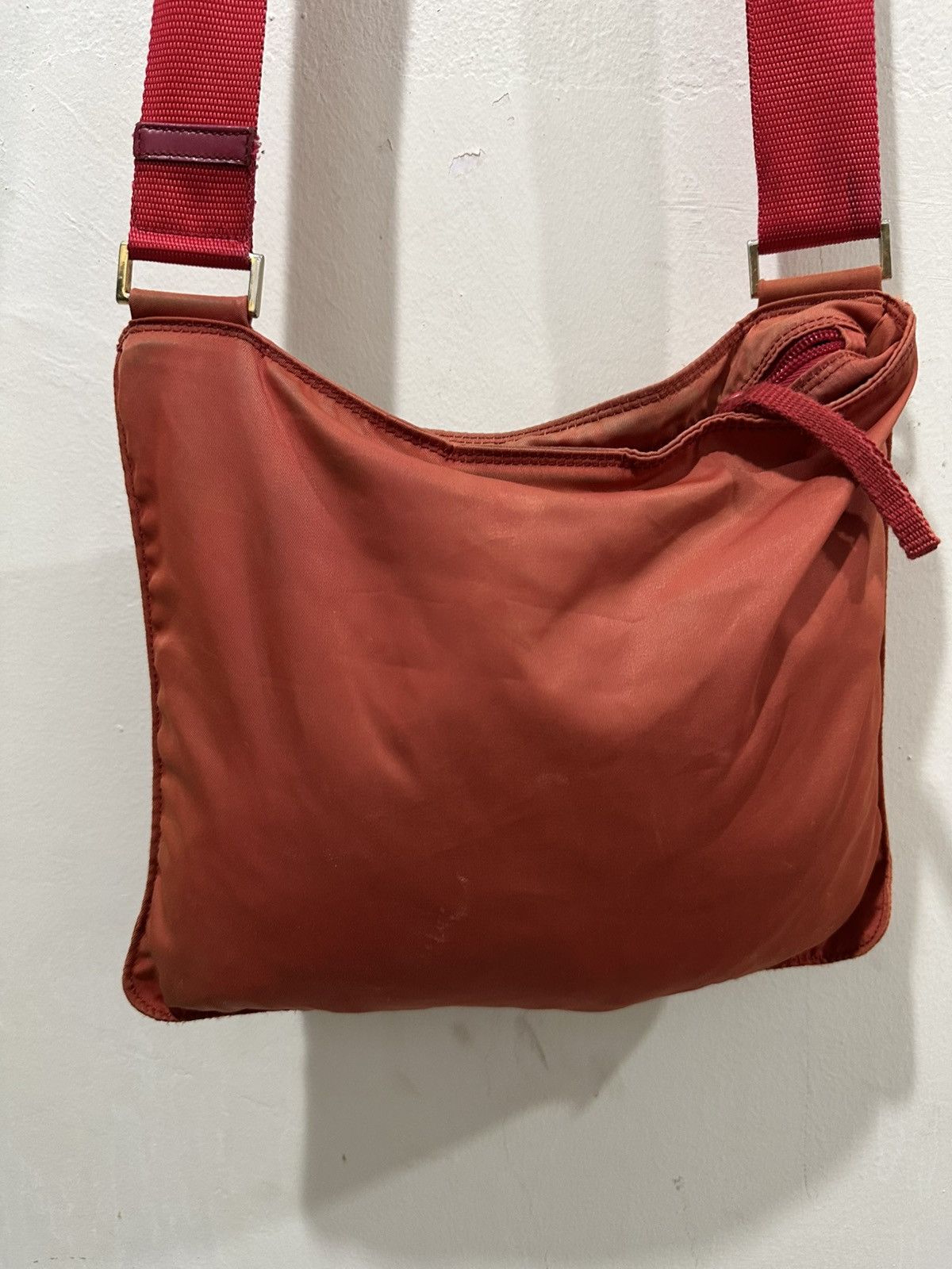 Prada VTG Prada Nylon Crossbody Bag Size ONE SIZE - 7 Thumbnail