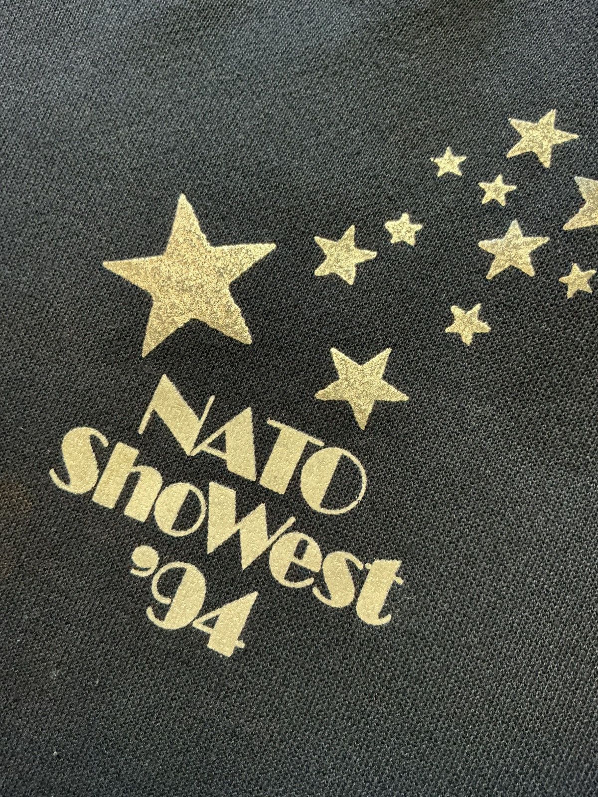 Vintage Vintage 1994 NATO ShoWest CinemaCon 20 Years Sweatshirt Size US XL / EU 56 / 4 - 7 Thumbnail