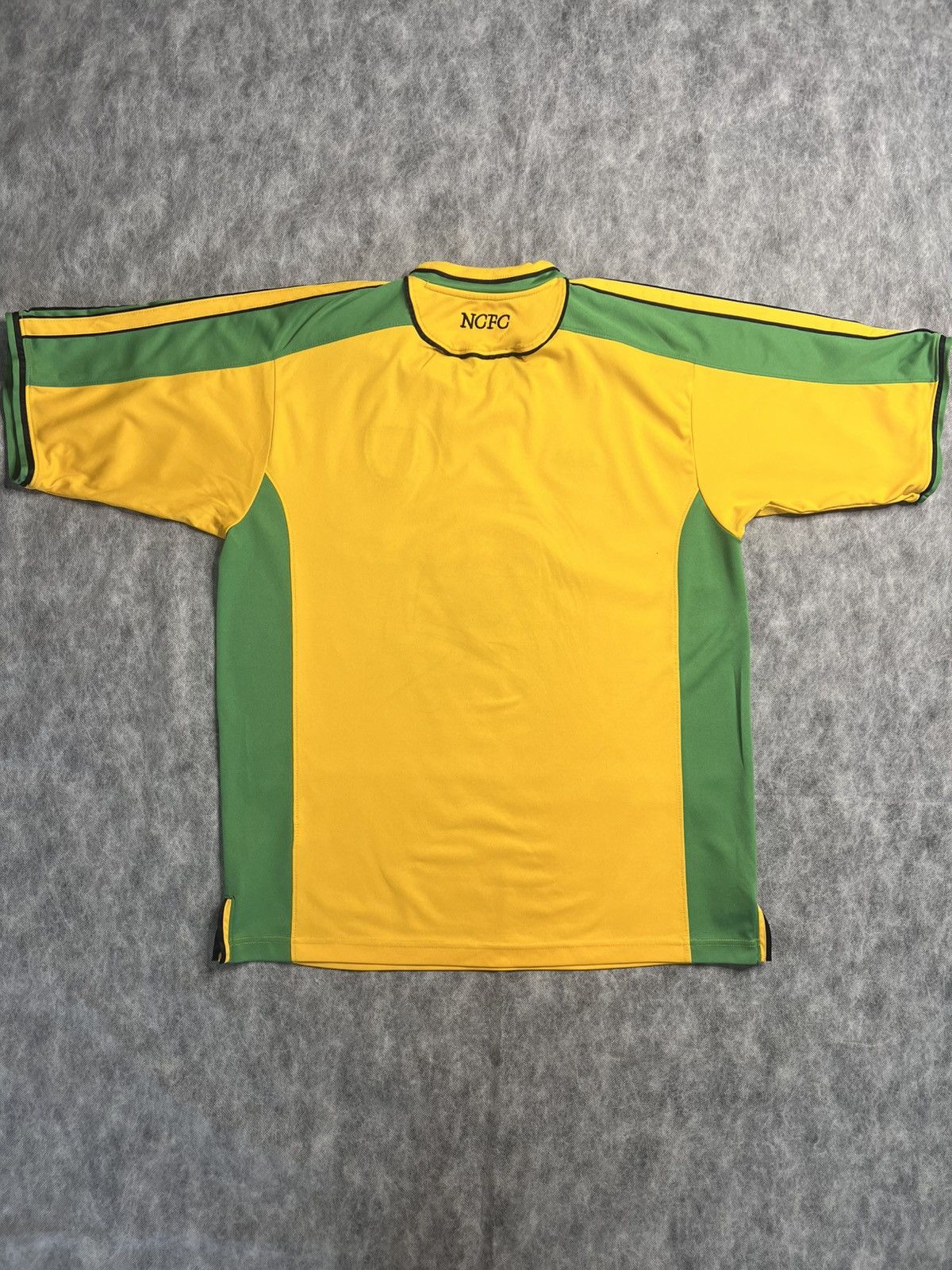 Other Norwich City Home Football Shirt 2003/05 Adults L Xara Size US L / EU 52-54 / 3 - 2 Thumbnail