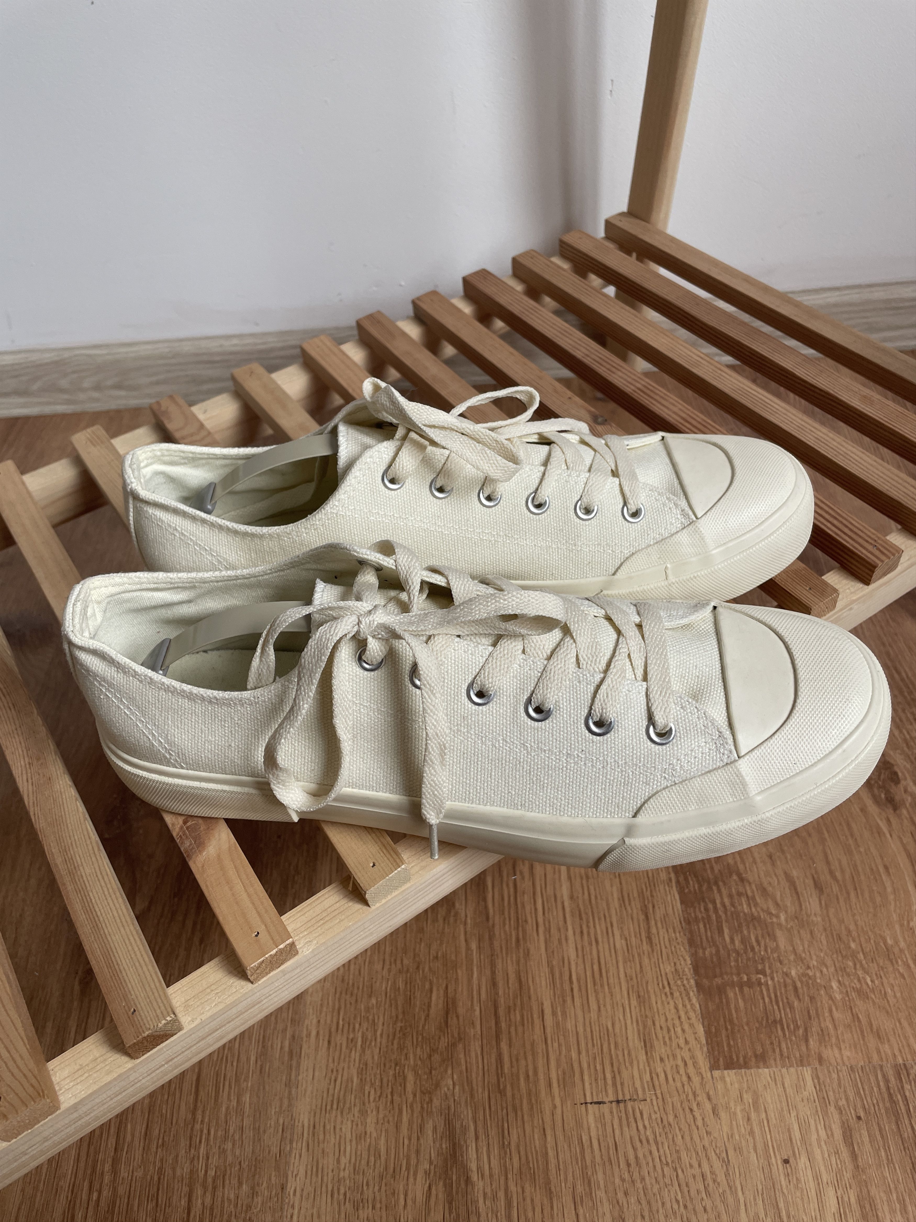 The Stronghold The Stronghold SS 22 White Canvas Trainers Size US 11 / EU 44 - 2 Thumbnail