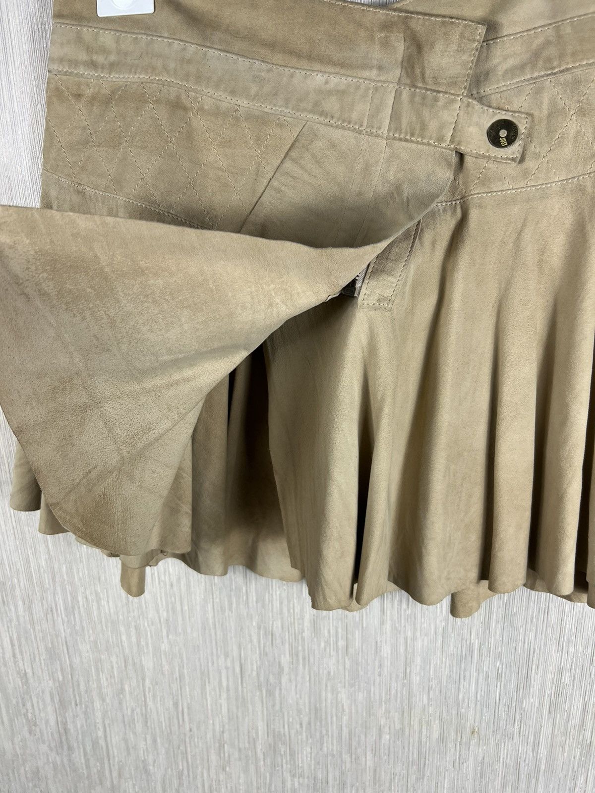 Roberto Cavalli Vintage 90s Roberto Just Cavalli y2k leather mini skirt Size 28" / US 6 / IT 42 - 8 Thumbnail