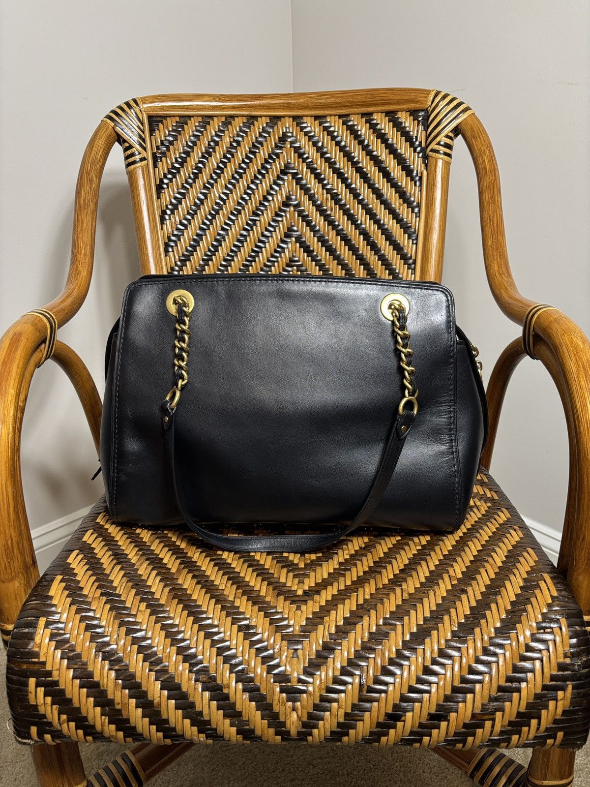 Coach Coach Parker Carryall Black Leather Turnlock Bag Size ONE SIZE - 3 Thumbnail