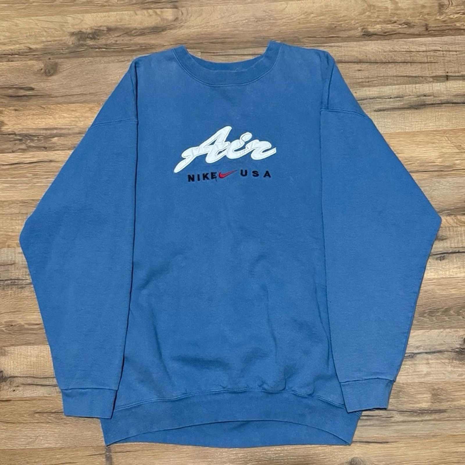 Nike 90s Nike Air USA Center Swoosh Crewneck Sweatshirt Size US XL / EU 56 / 4 - 3 Thumbnail