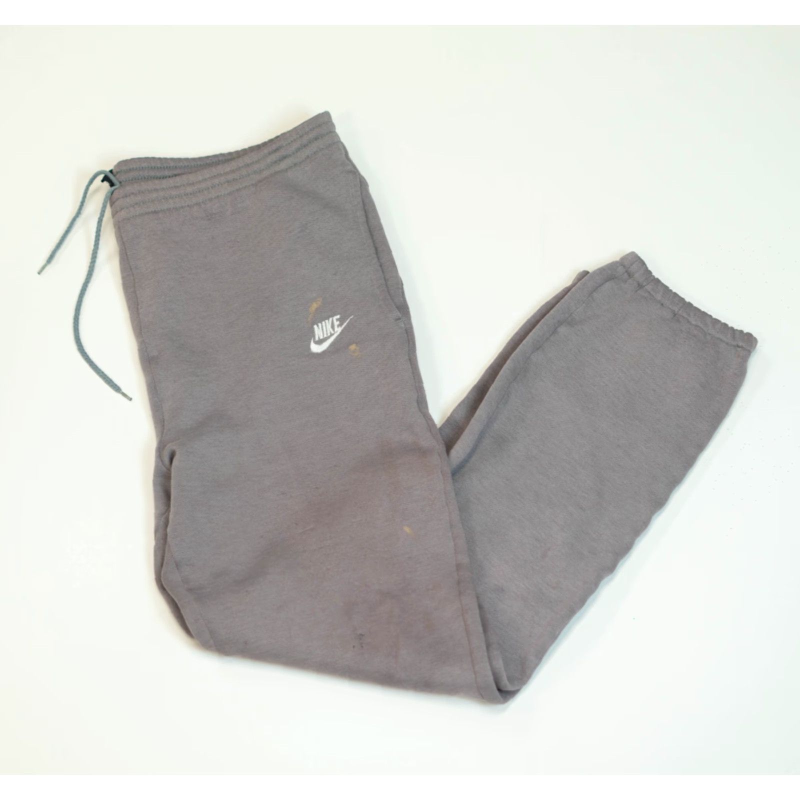 Nike VINTAGE Nike Sweatpants Gray Regular Men L Inseam 30 Sport Sportswear Swoosh Center Distressed 80s 70s 90s NCAA College University Athletic Pants Size US 33 - 2 Thumbnail