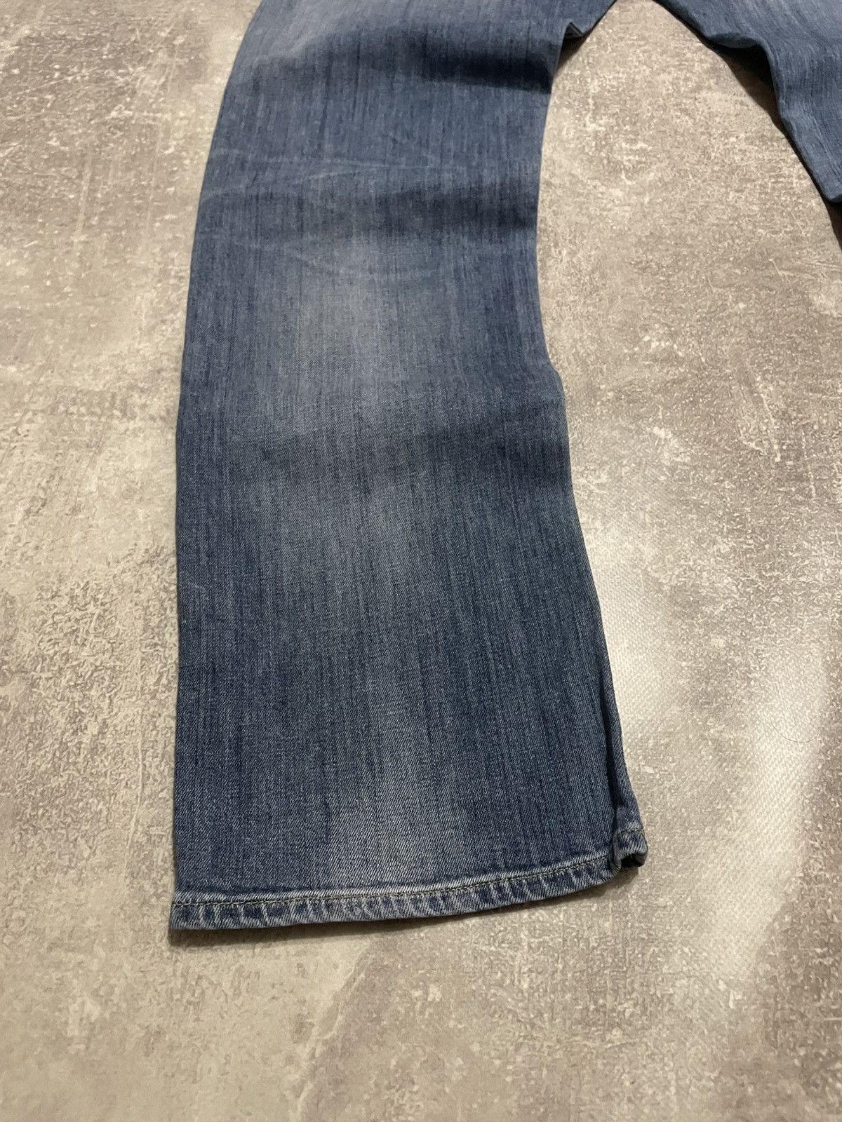 Armani Vintage Armani Jeans Metallic Logo Denim Size 33 Size US 33 - 13 Thumbnail