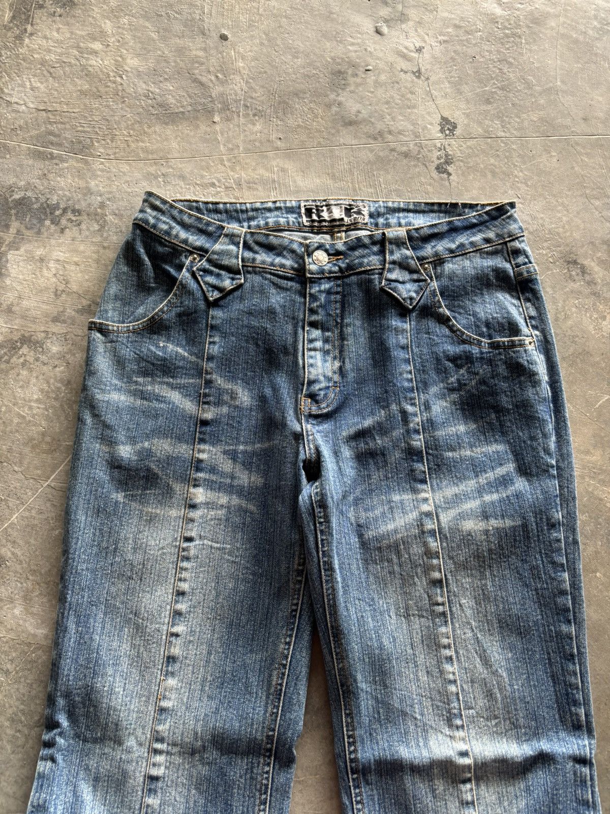 20471120 × Hysteric Glamour × Japanese Brand flare y2k R4R jeans rave style bootcut panelled cyber Size US 31 - 2 Thumbnail
