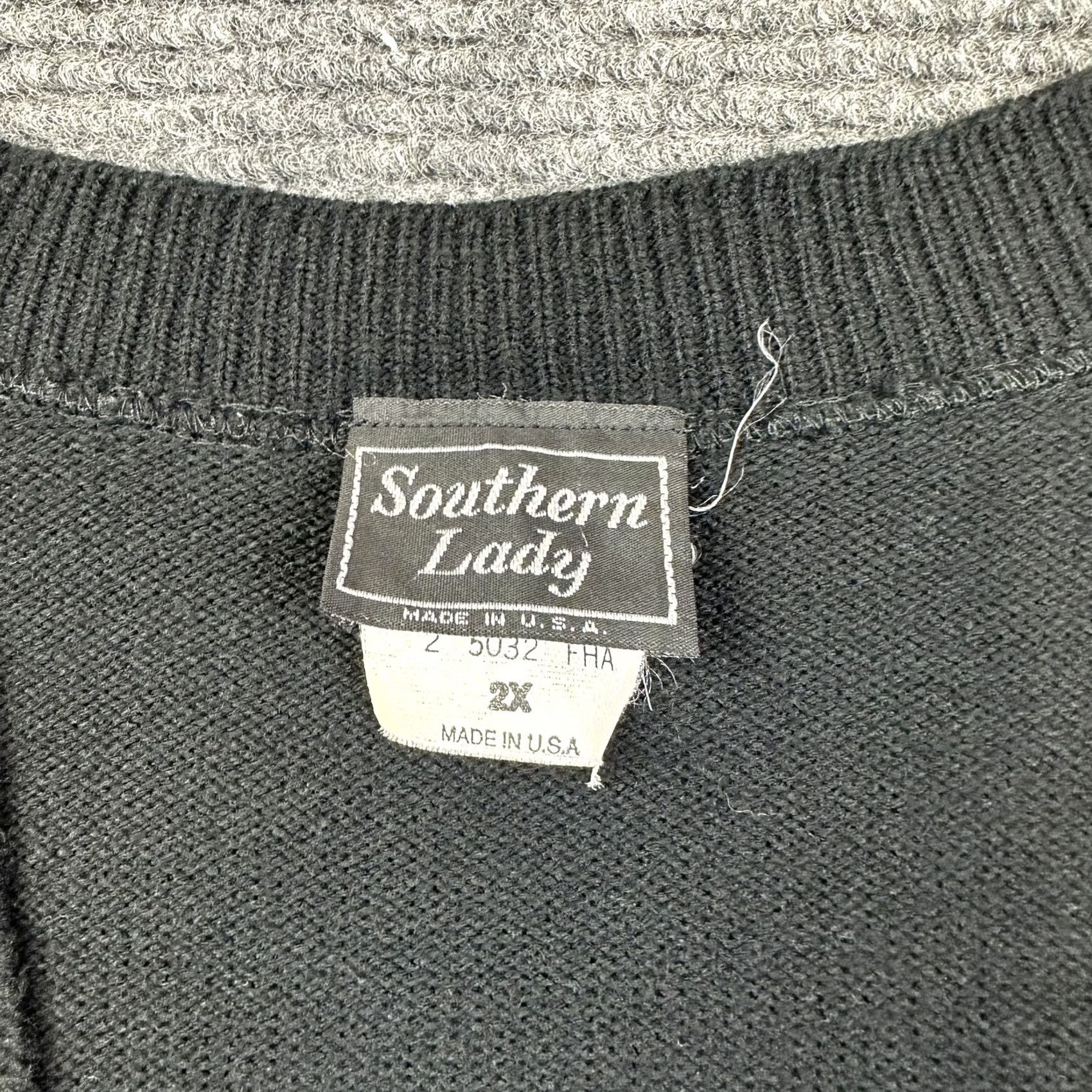 Vintage VINTAGE Southern Lady 2X Acrylic Button Up Cardigan Sweater Women’s Plus Size Black Knit Vintage 90s Mens Womens Size XXL / US 16-18 / IT 52-54 - 2 Thumbnail
