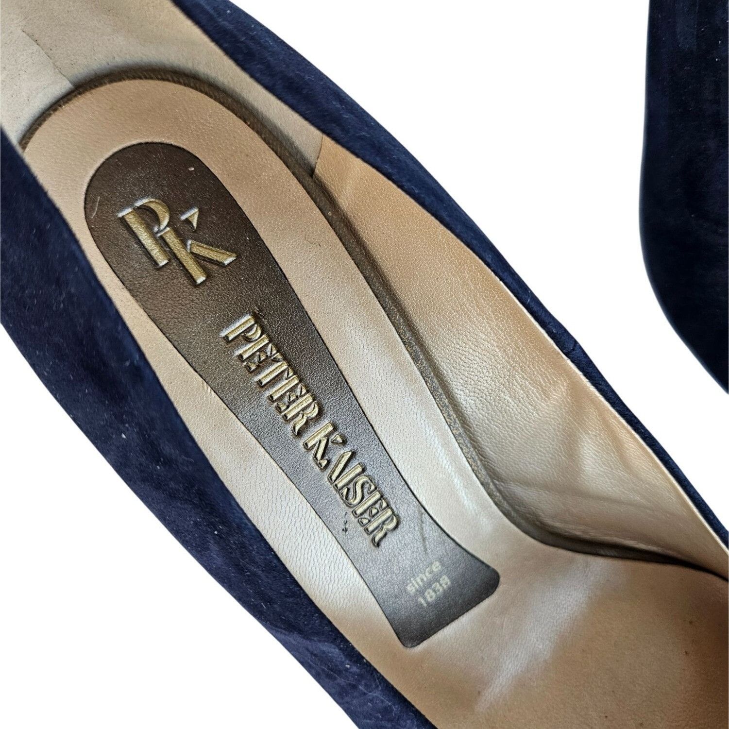 Other Vintage Peter Kaiser Suede Navy Blue Leather pumps NWOT Germ Size US 9.5 / IT 39.5 - 10 Thumbnail
