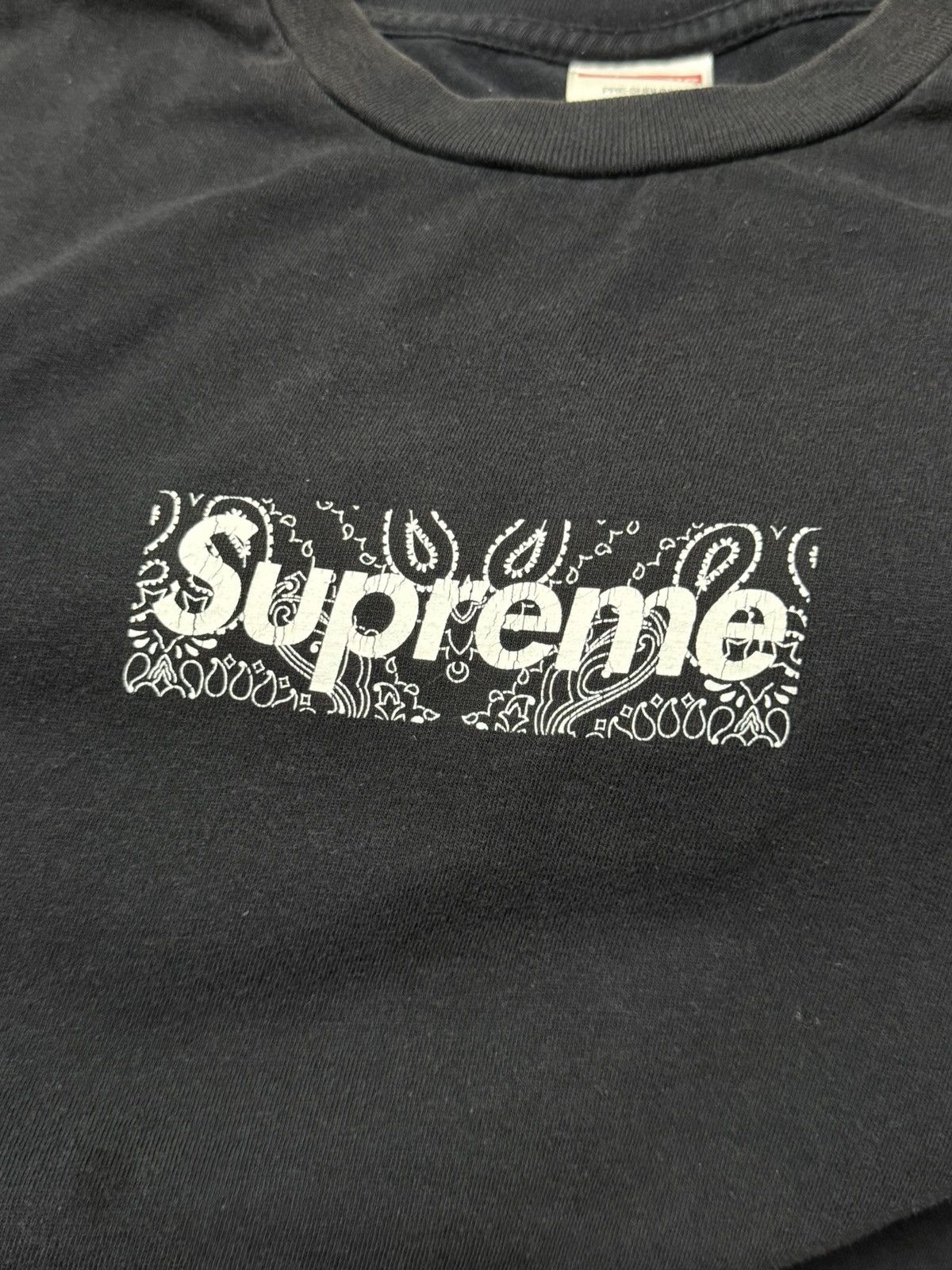 Supreme Supreme box logo bandana Size US XL / EU 56 / 4 - 1 Thumbnail