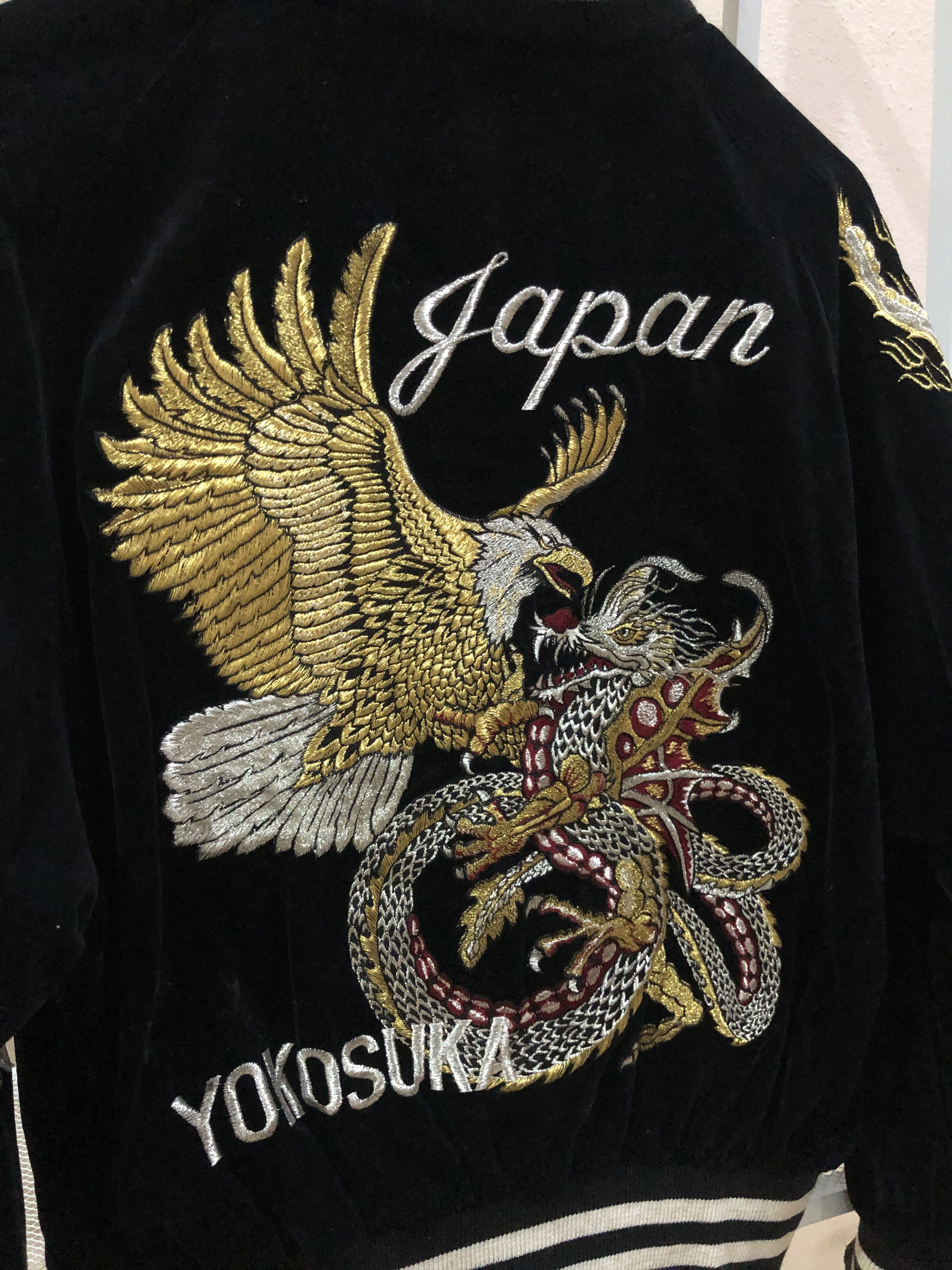 Japanese Brand Vintage Sukajan LONDON FB Velour Yokosuka Dragon Eagle Size US L / EU 52-54 / 3 - 6 Thumbnail