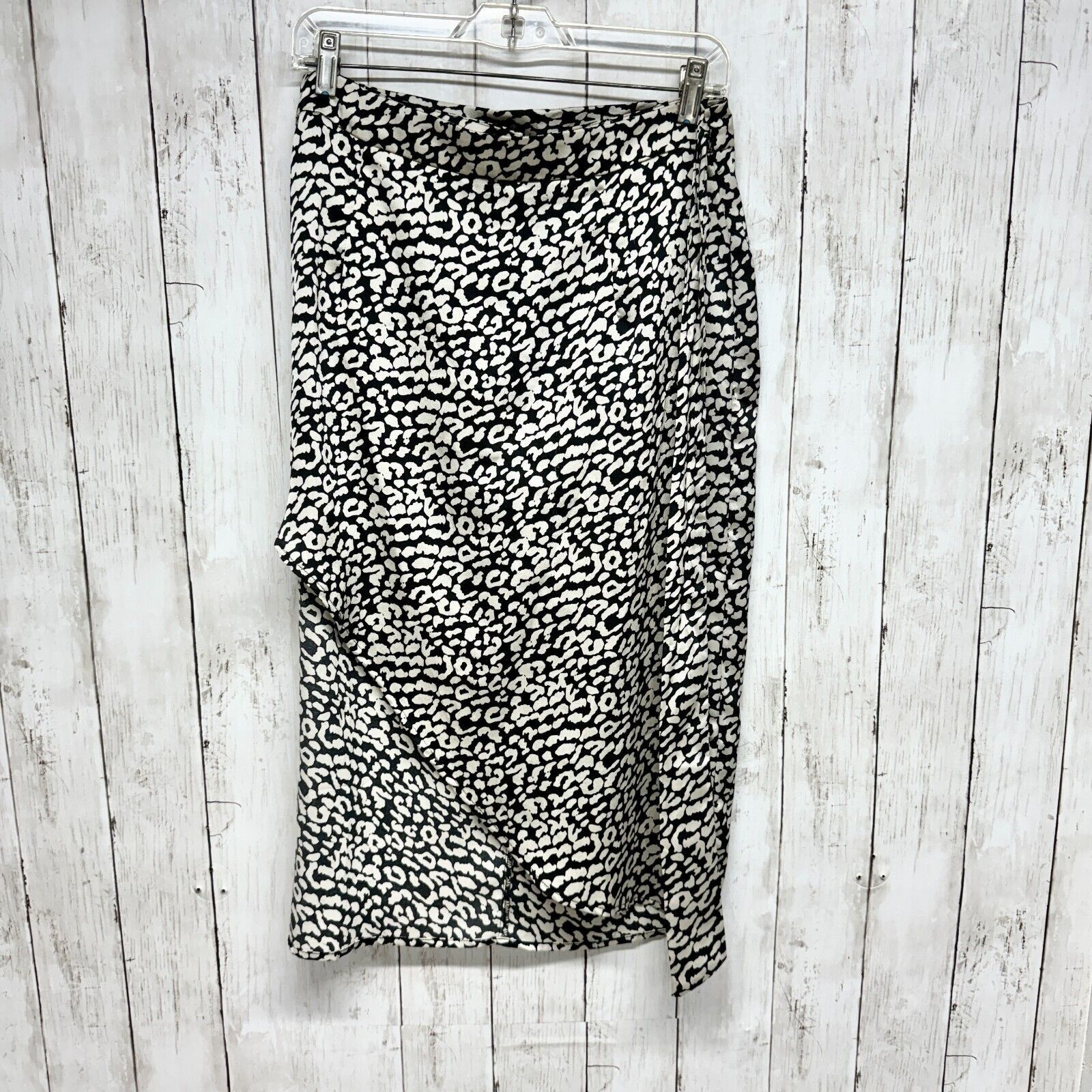 Other e.ssue Skirt MD Animal Printed Wrap High Waisted Midi Skirt Size 30" / US 8 / IT 44 - 1 Thumbnail