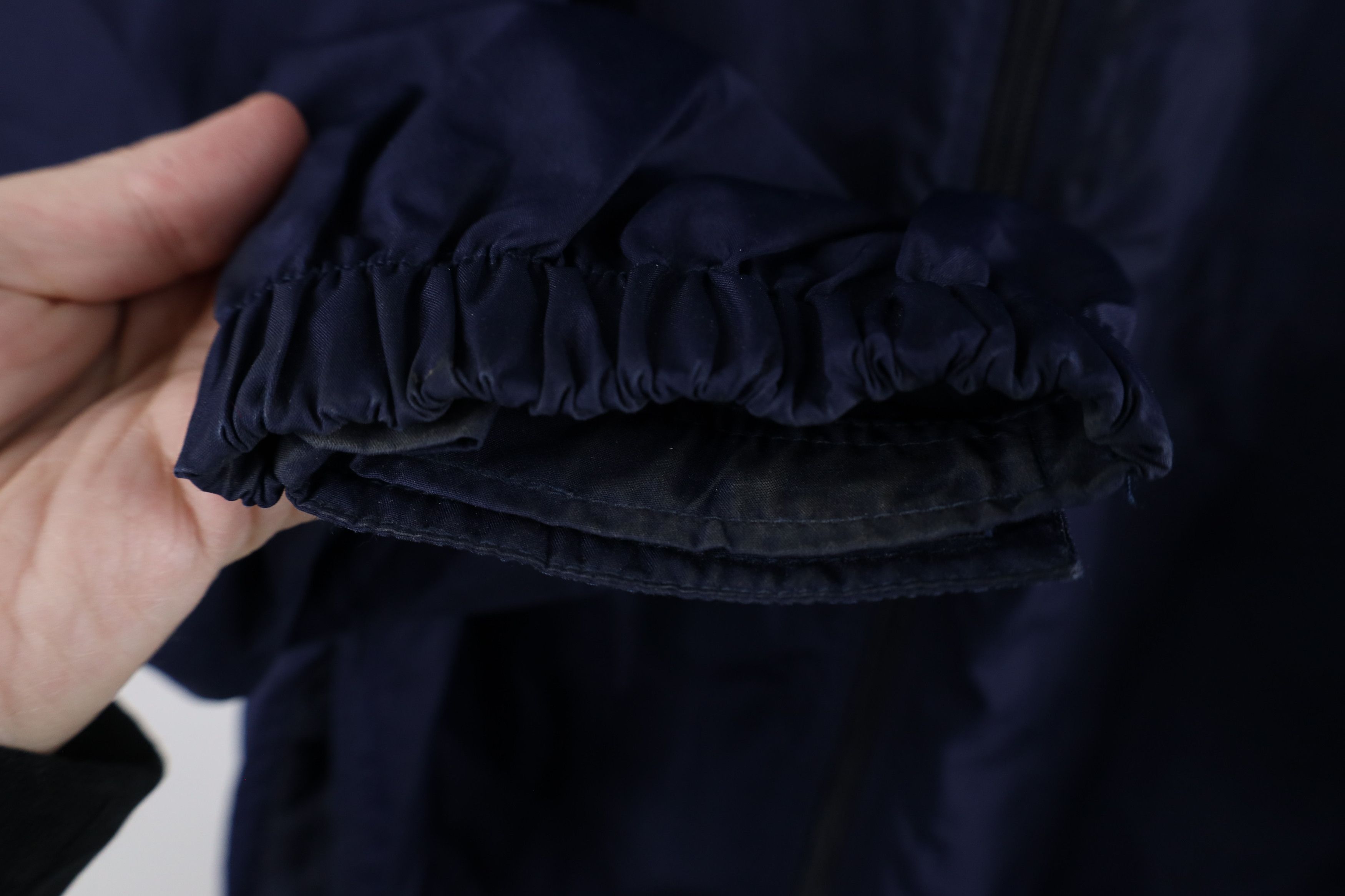Eddie Bauer × Vintage Vintage 90s Eddie Bauer Out Hooded Rain Windbreaker Jacket Size US M / EU 48-50 / 2 - 7 Thumbnail