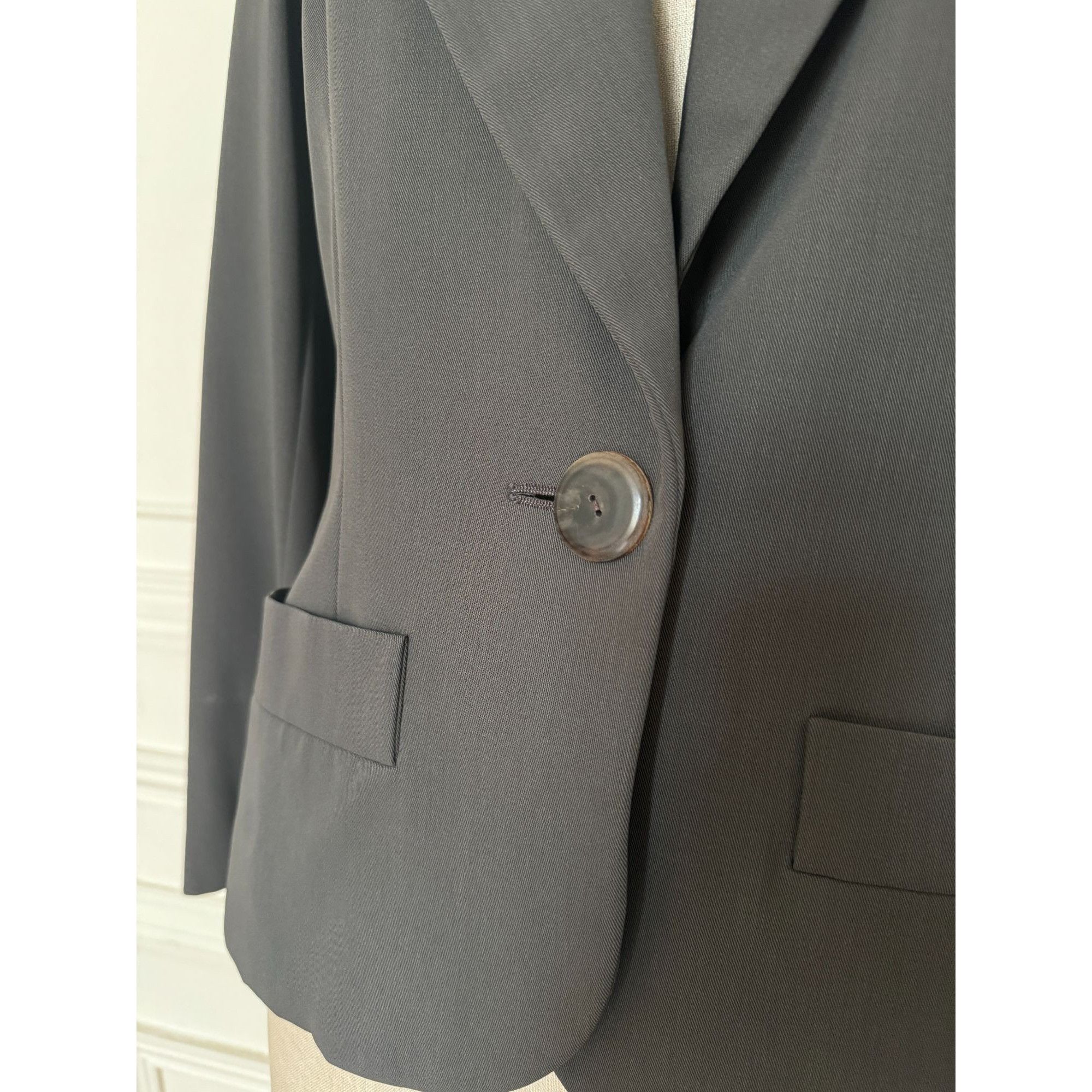 Yves Saint Laurent Tailored Grey Wool Blazer Jacket Size M / US 6-8 / IT 42-44 - 3 Thumbnail