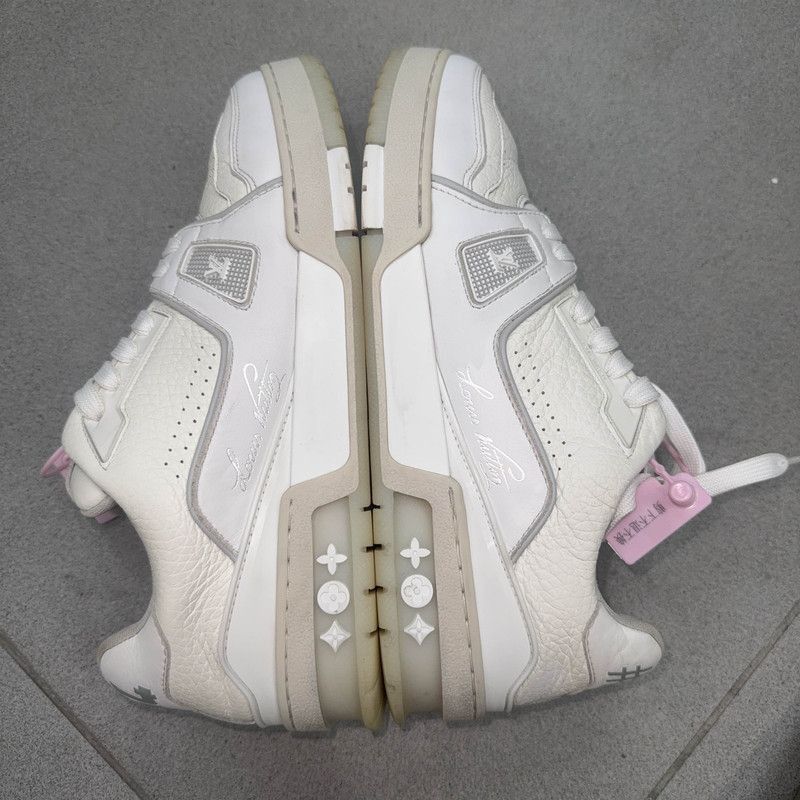 Louis Vuitton Louis Vuitton Trainer Low-Top Fashion Sneakers - Size US 8.5 / EU 41-42 - 8 Thumbnail