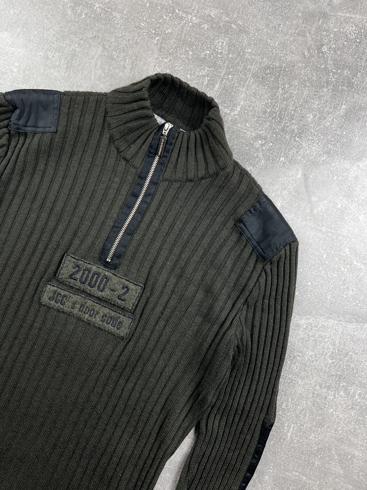 Jean Charles De Castelbajac × Vintage J.C. De Castelbajac Khaki Zip Avant Garde Military Sweater Size US S / EU 44-46 / 1 - 2 Thumbnail