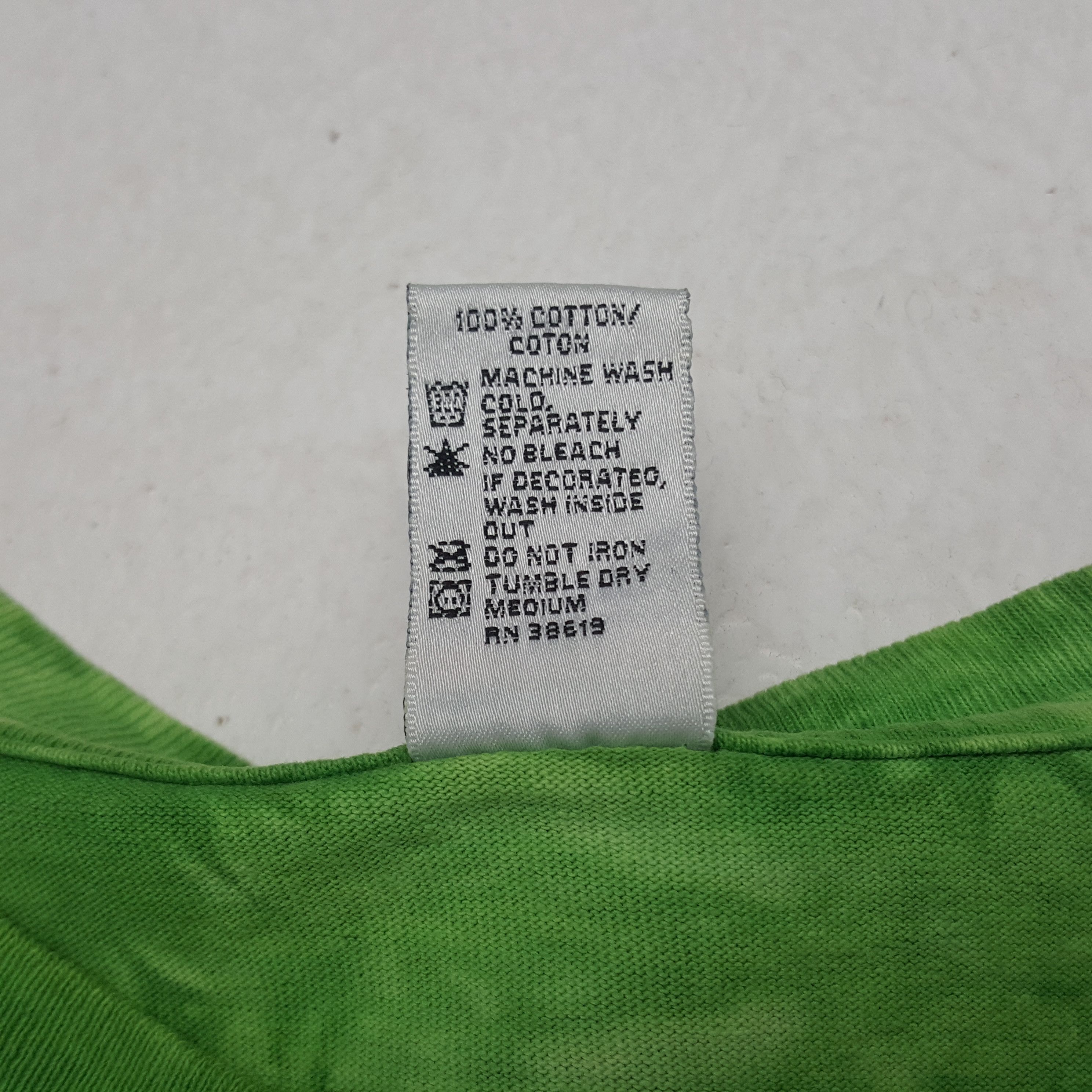 Vintage Vintage Never Grow Up Peter Pan Tshirt Size US XL / EU 56 / 4 - 5 Thumbnail