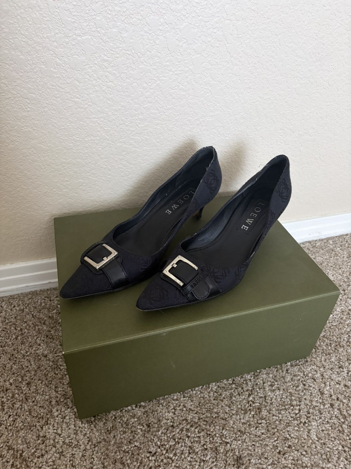 Loewe Loewe buckle kitten heels Size US 6.5 / IT 36.5 - 1 Thumbnail